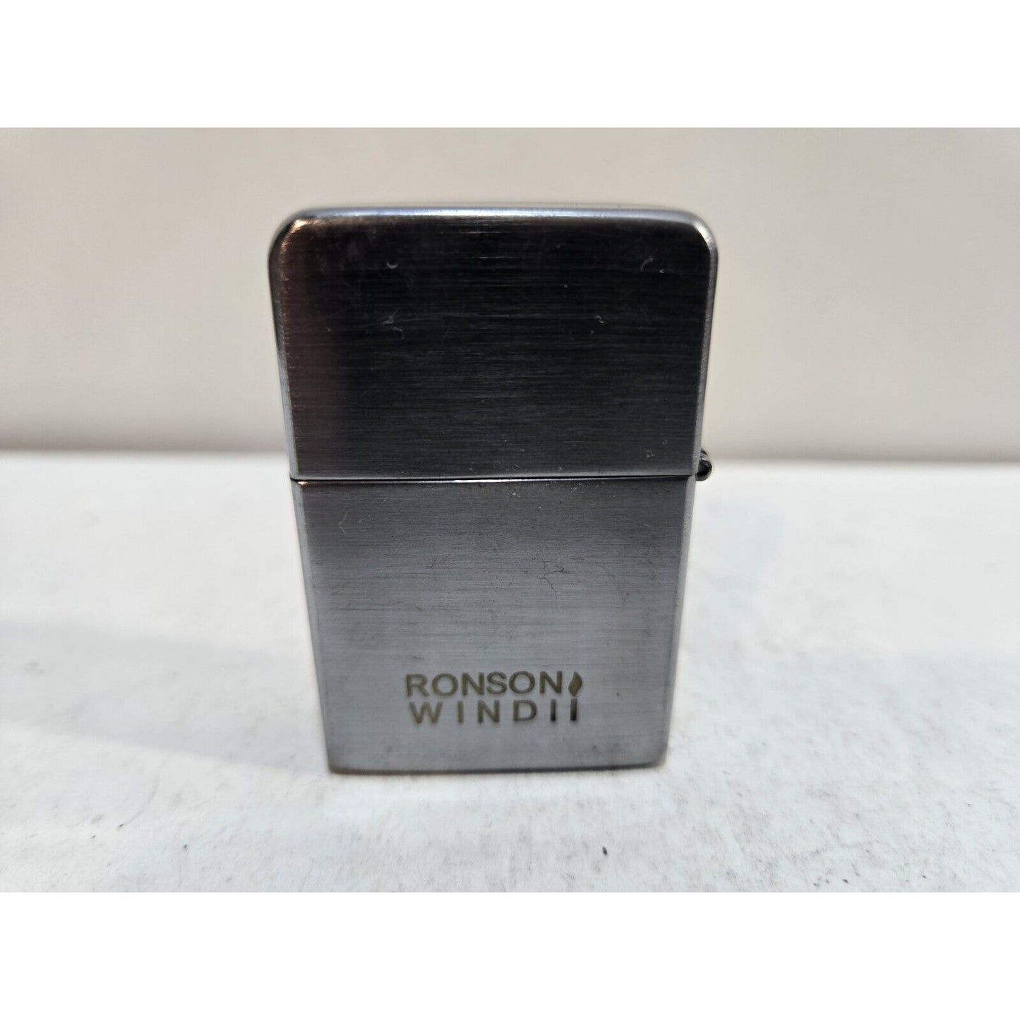 Vintage Working Ronson Wind II Silver Tone Lighter 7431/26