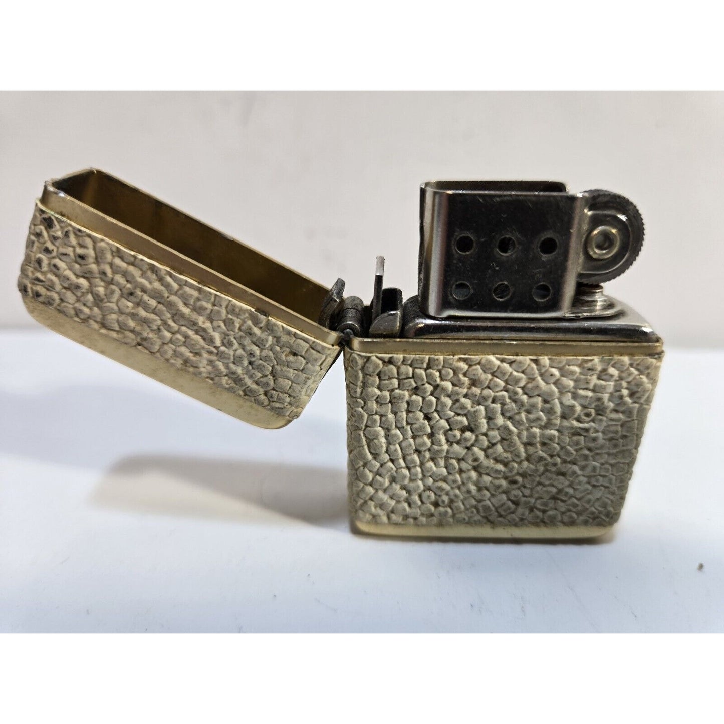 Working Vintage Park Sherman Gold Tone Storm Queen Lighter Made In USA 6831/27