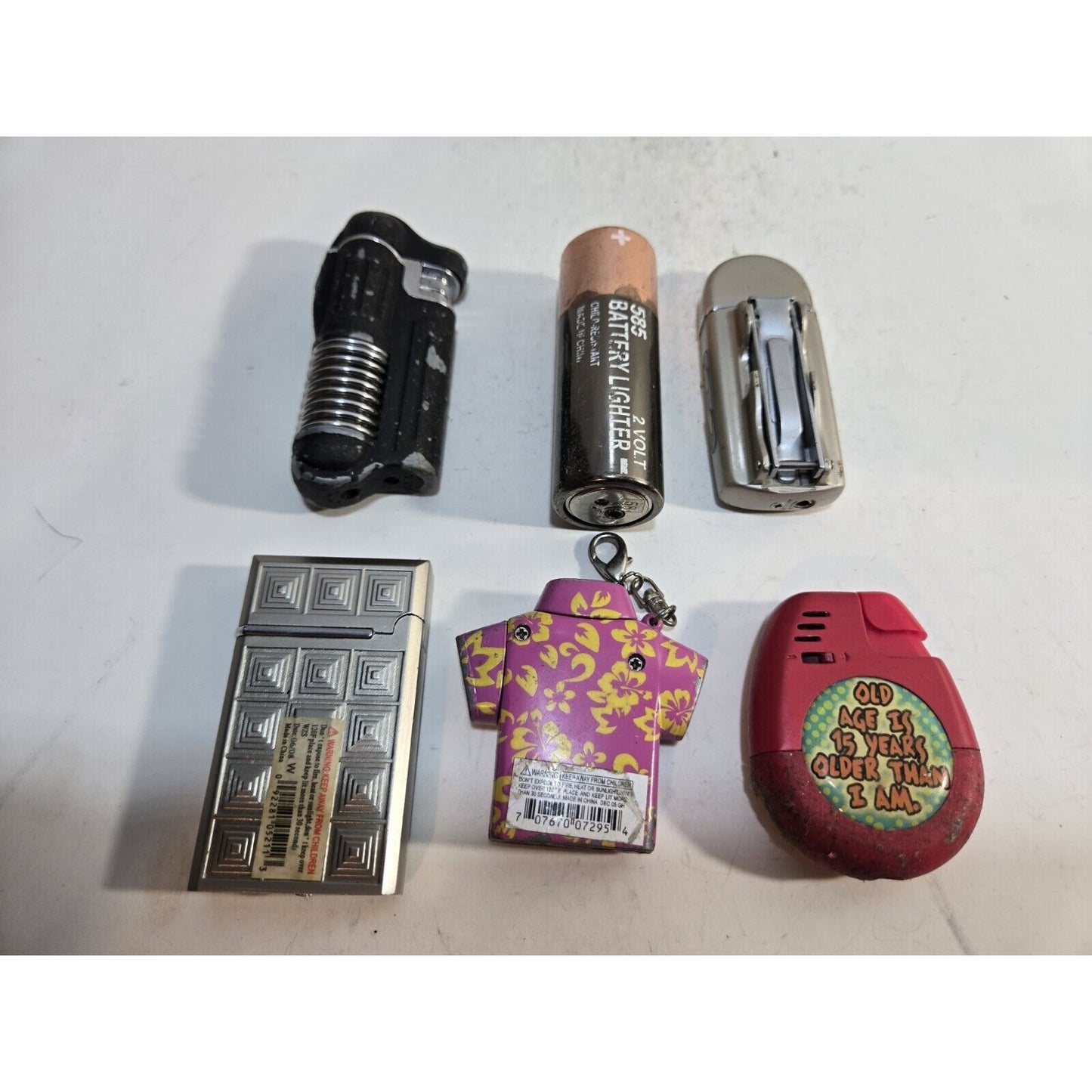 Lot OF 6 Vintage LIGHTERS / WORKING 7369/35
