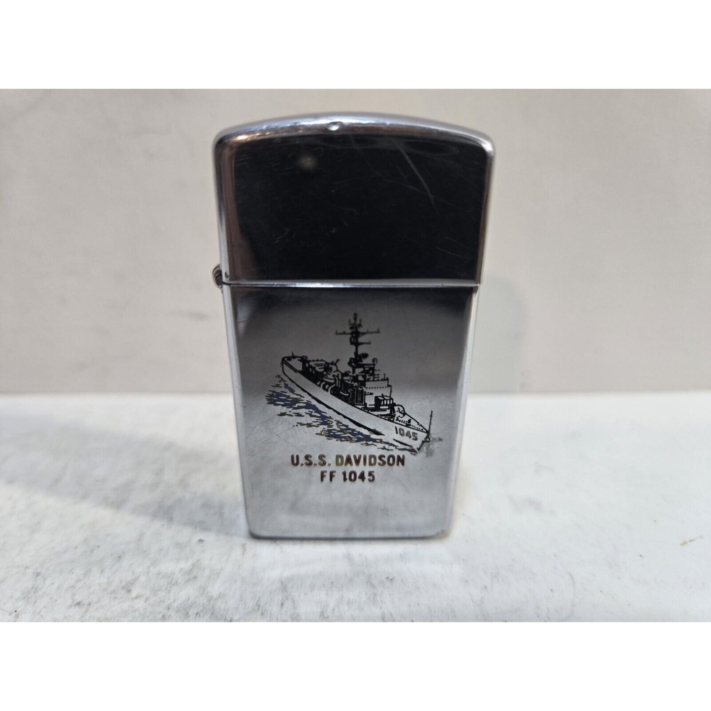 Vintage Working USS Davidson FF 1045 Zippo Lighter 7511/33