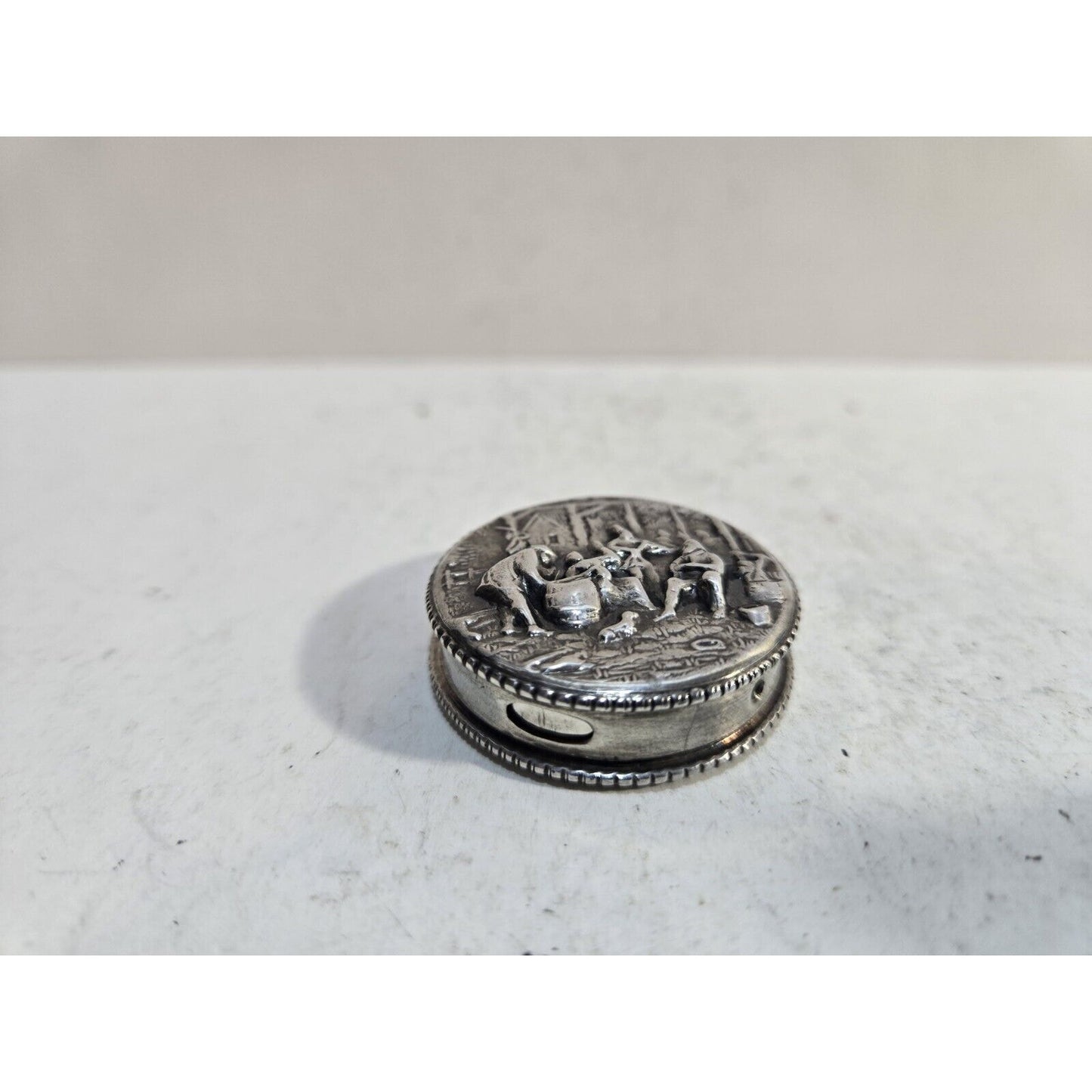 Vintage Hans Jensen Denmark Silver Repousse Snuff Case Pill Box 7319/4