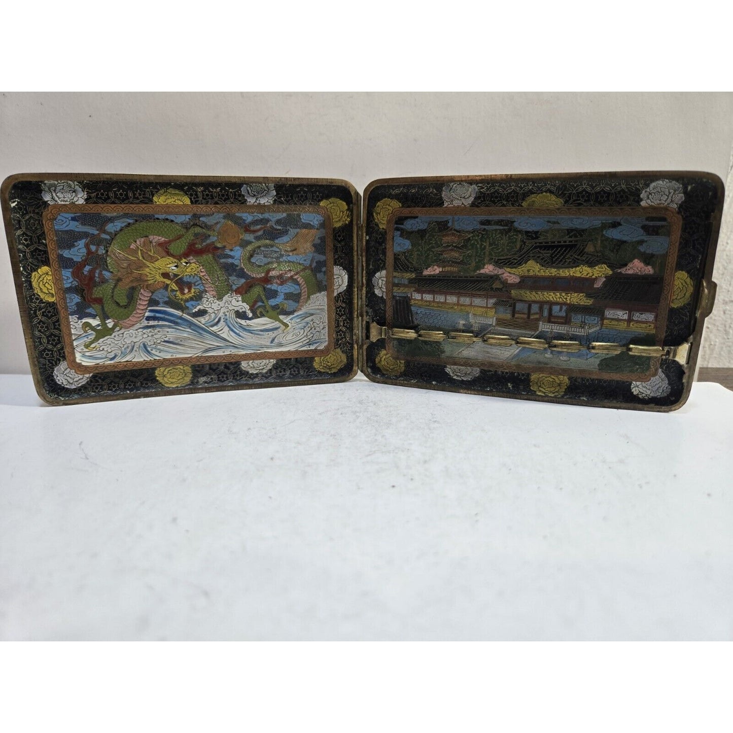 Vintage Dragon Japan Damascene Enamel GOLD, Dragon Cigarette Case 7667/2