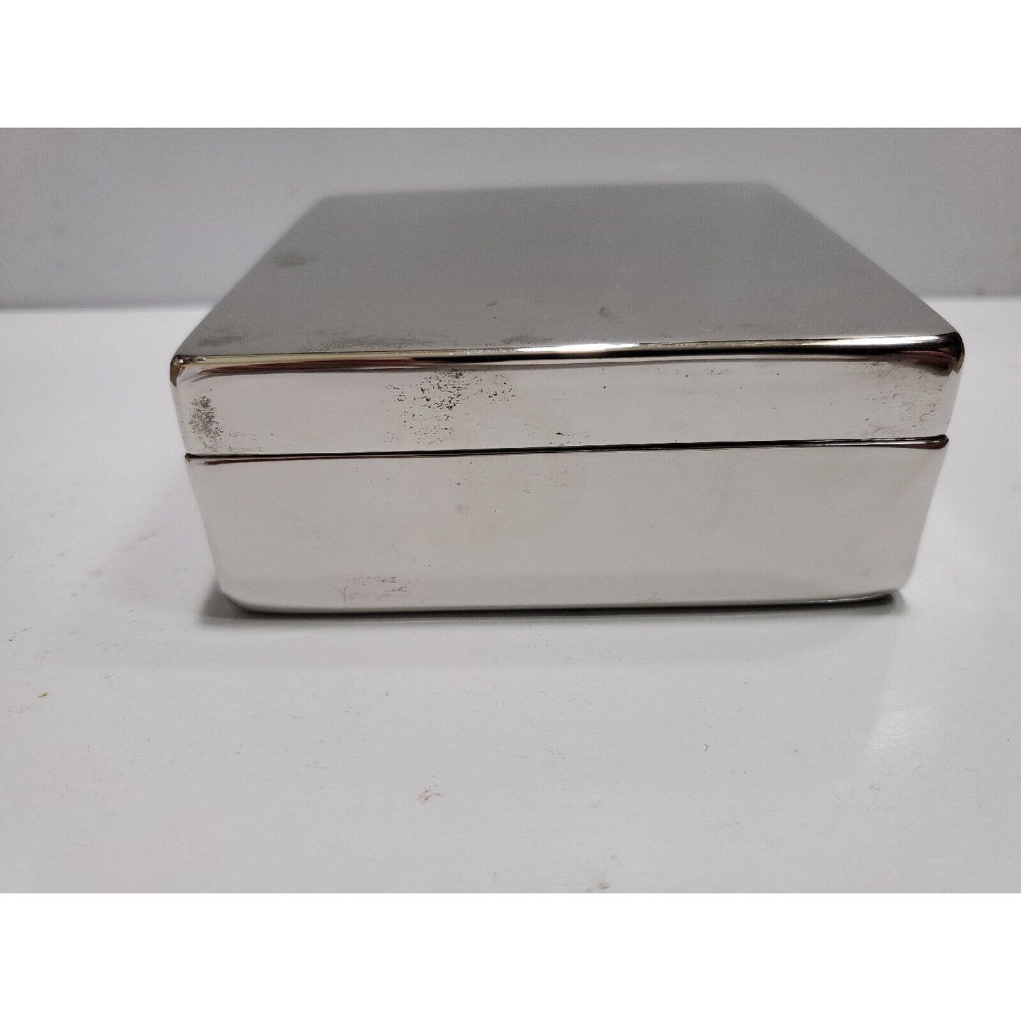 Vintage Cigarette Case, Trinket Box 3 3/4 x 3 3/4 x 1 1/2" 5475/40
