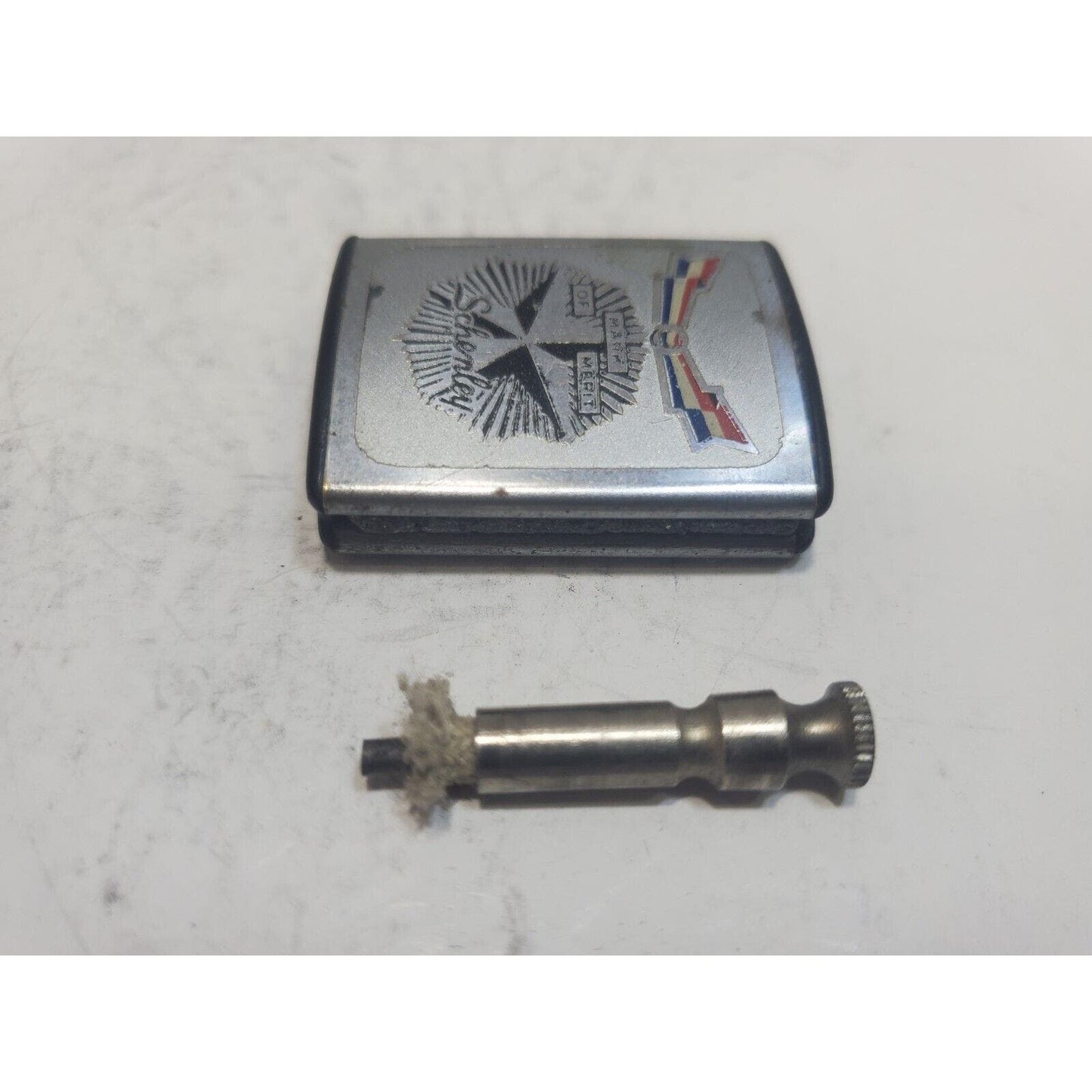 SCHENLEY MAYFLOWER PENNSYLVANIA STRAIGHT WHISKEY MATCH LITE LIGHTER STRIKER