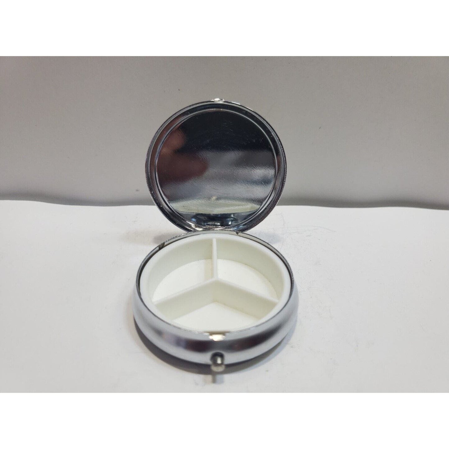 Vintage Pinup Girl Pill Mirror Case Risque 1 3/4" 6551/3