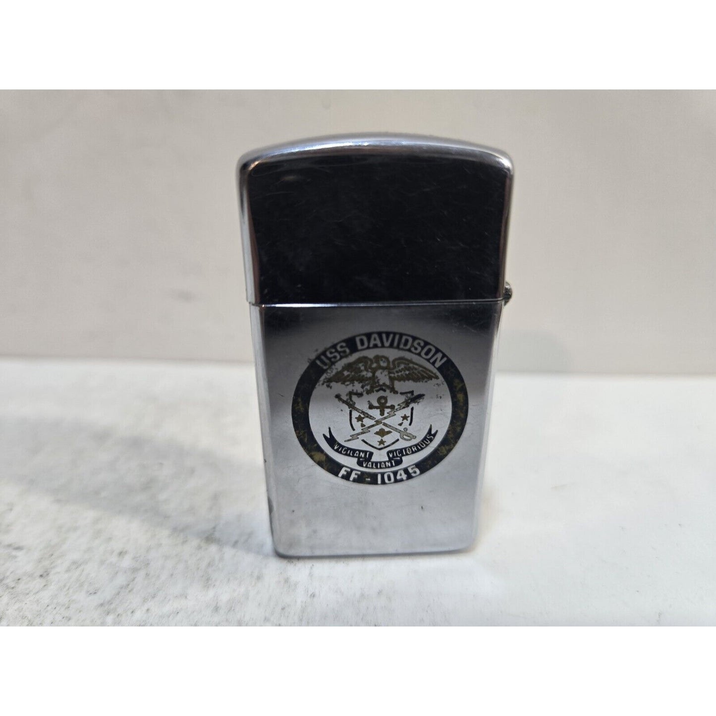 Vintage Working USS Davidson FF 1045 Zippo Lighter 7511/33