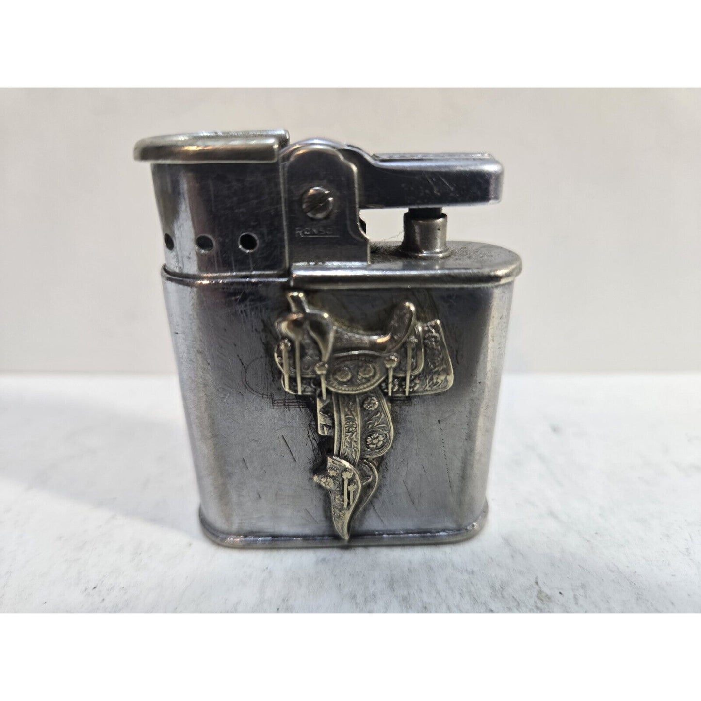 Vintage Working RONSON WHIRLWIND Silver Horse Saddle 3D Logo LIGHTER 7513/26