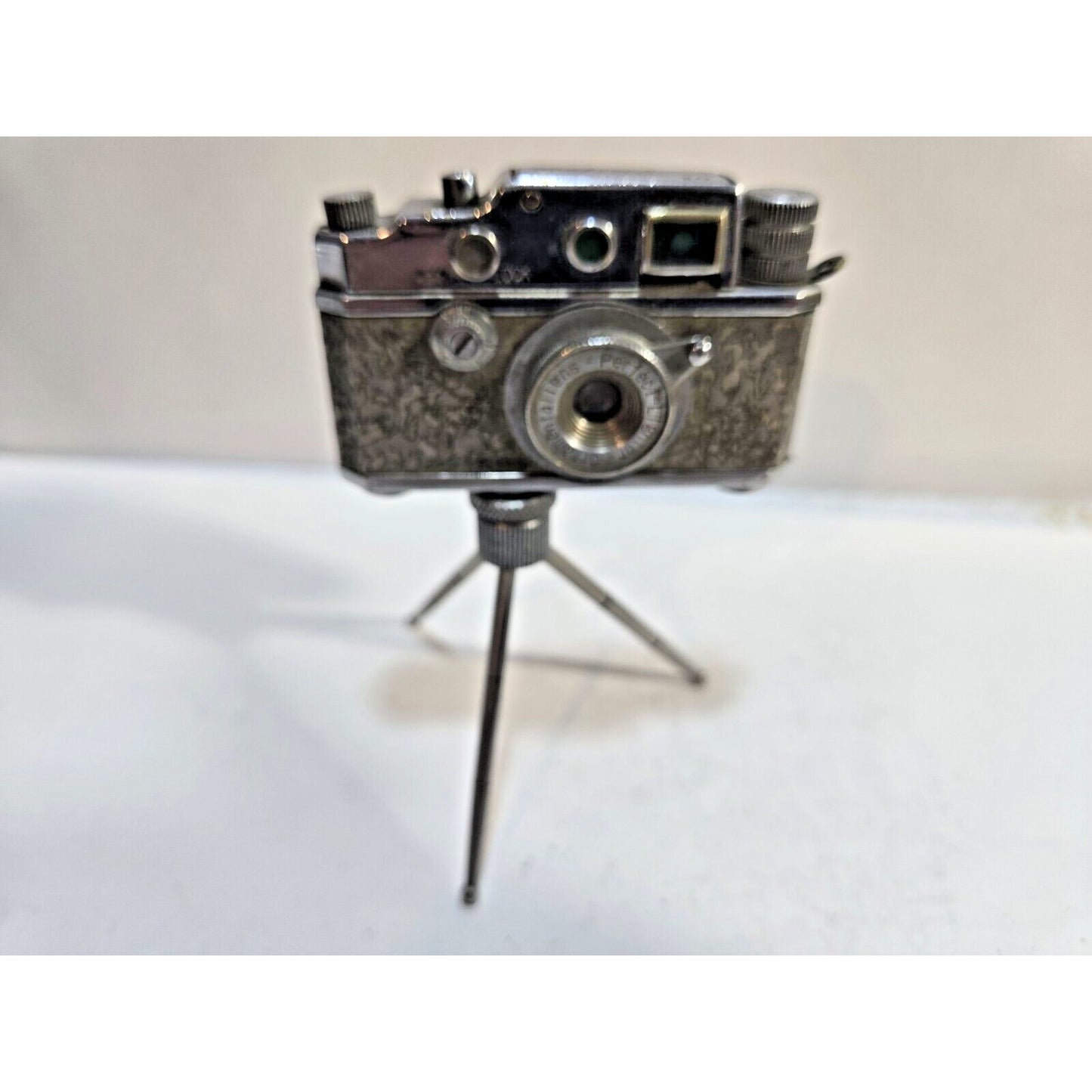 Working Vintage Occupied Japan Camera Lighter / 6857/34