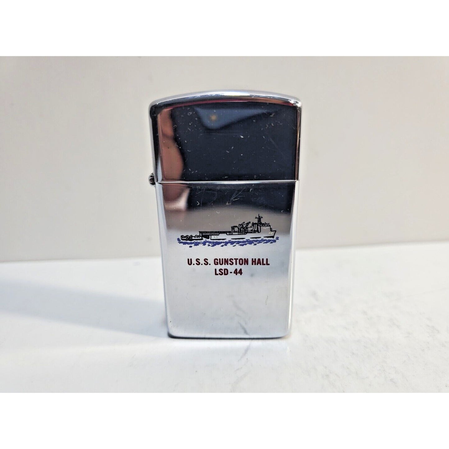 Vintage Working Zippo Lighter USS Gunston Hall LSD-44 6781/33
