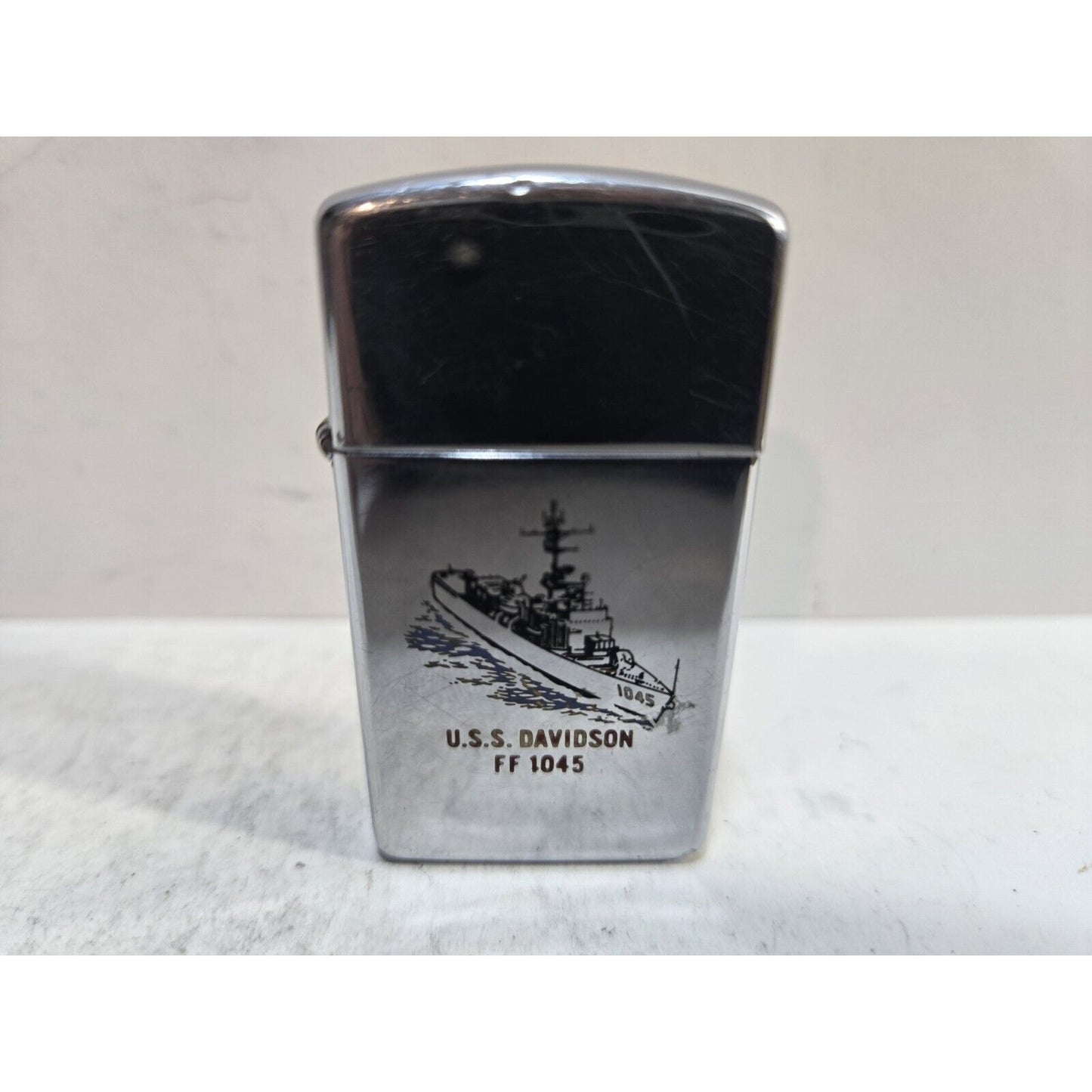 Vintage Working USS Davidson FF 1045 Zippo Lighter 7511/33