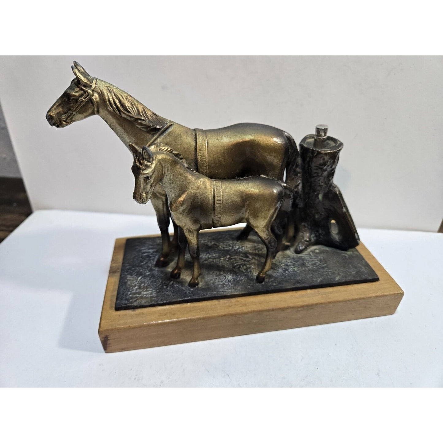 Vintage 1900s Austria Cold Painted Horses Hunting Striker Lighter 7719/40