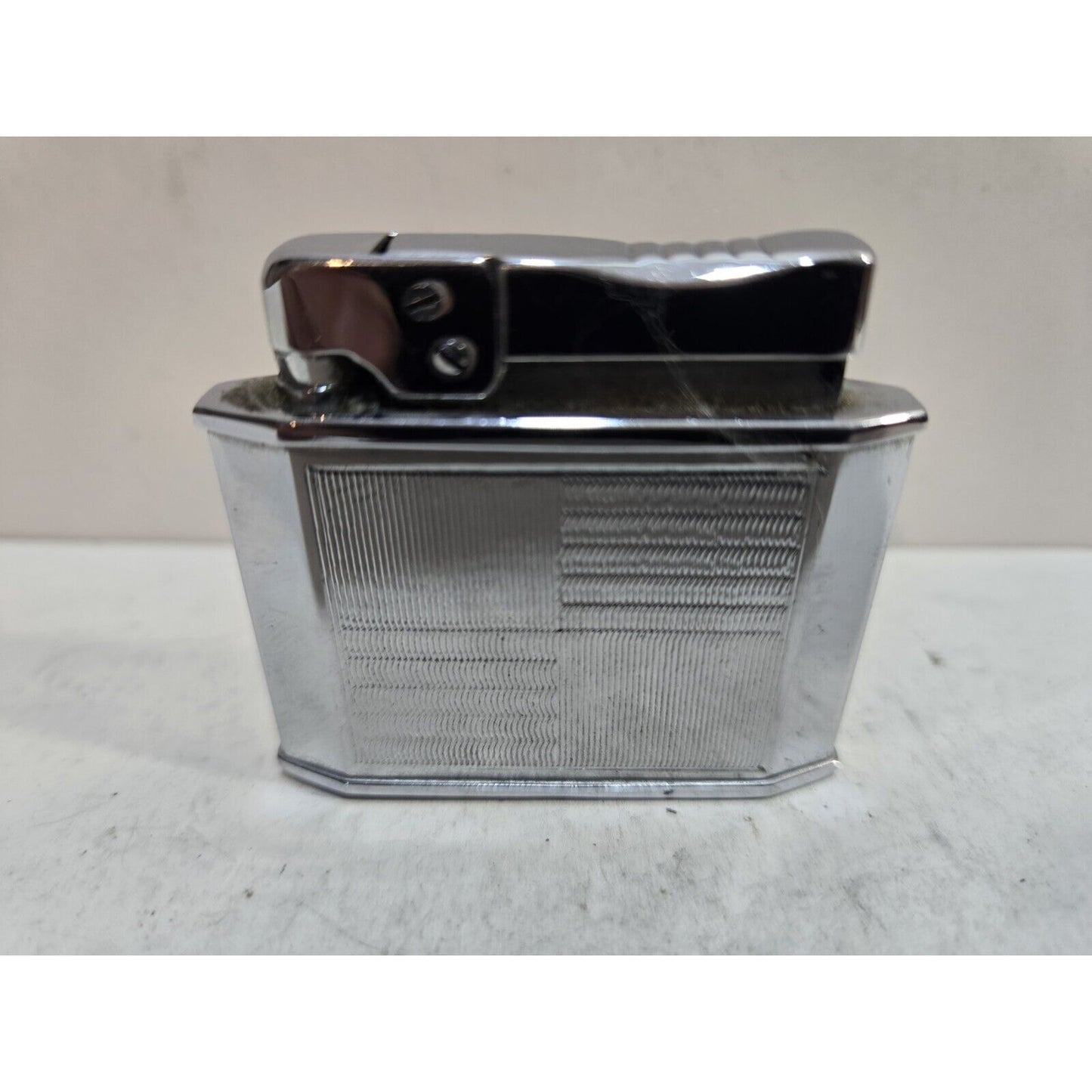 Vintage Working ROGERS Lighter Silver 7437/32