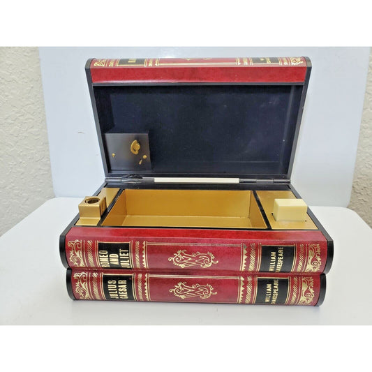 IM Corona William Shakespeare Hamlet Music Box Cigarette Case Lighter Working