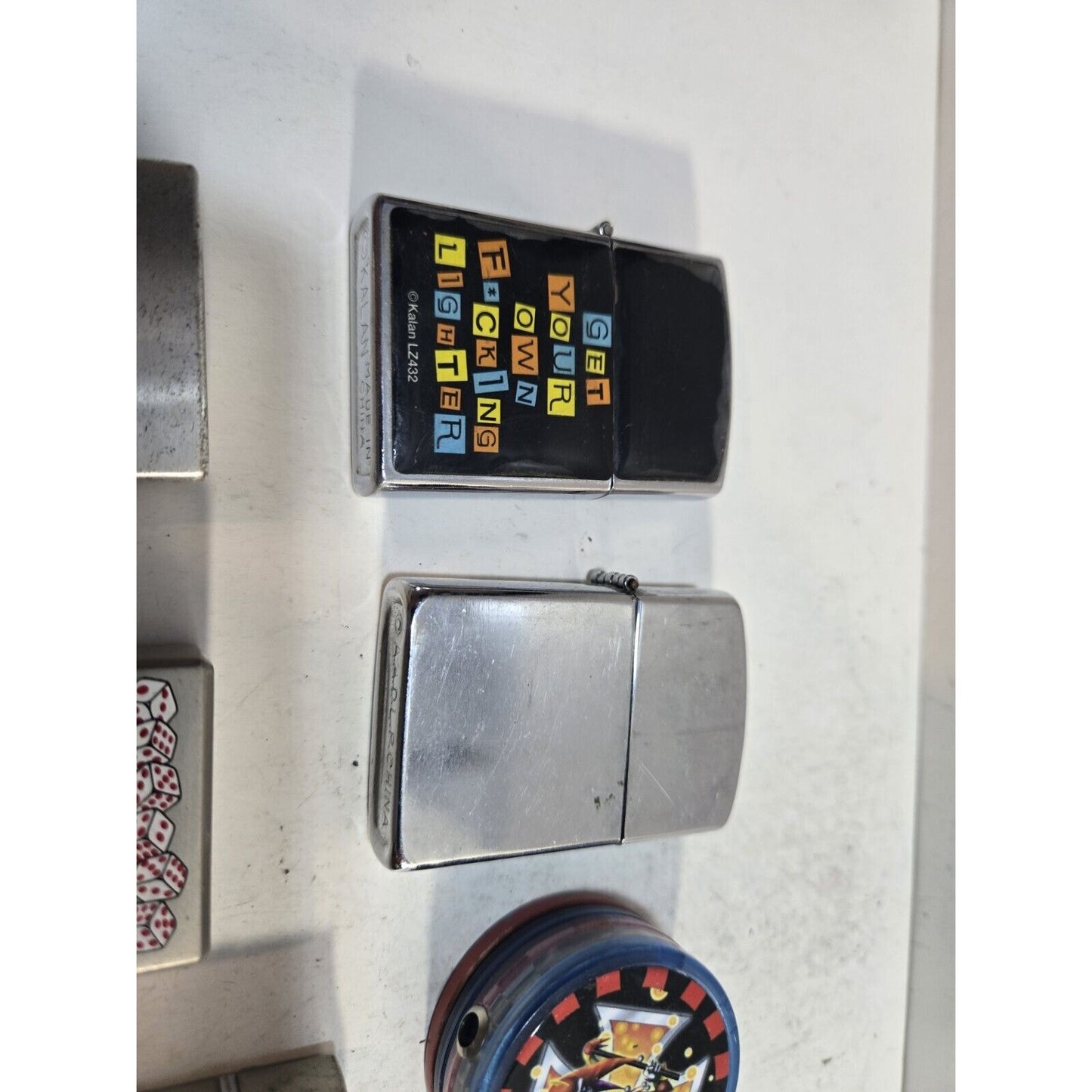 LOT OF 6 VINTAGE LIGHTERS / WORKING 7392/35