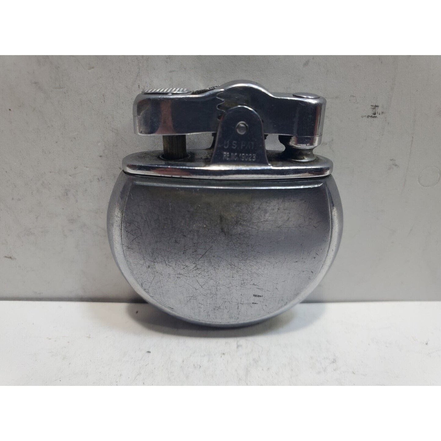 Vintage Working 1930's Ronson Rondette Silver Tone Lighter 6433/26