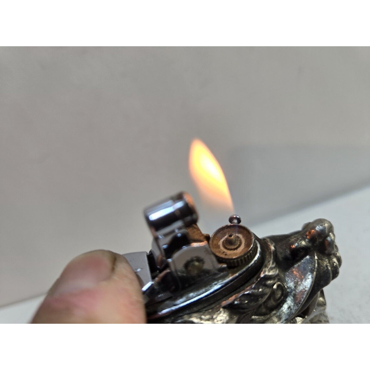 Vintage Working Dragon Table Lighter Comoys Of London Japan 7318/40