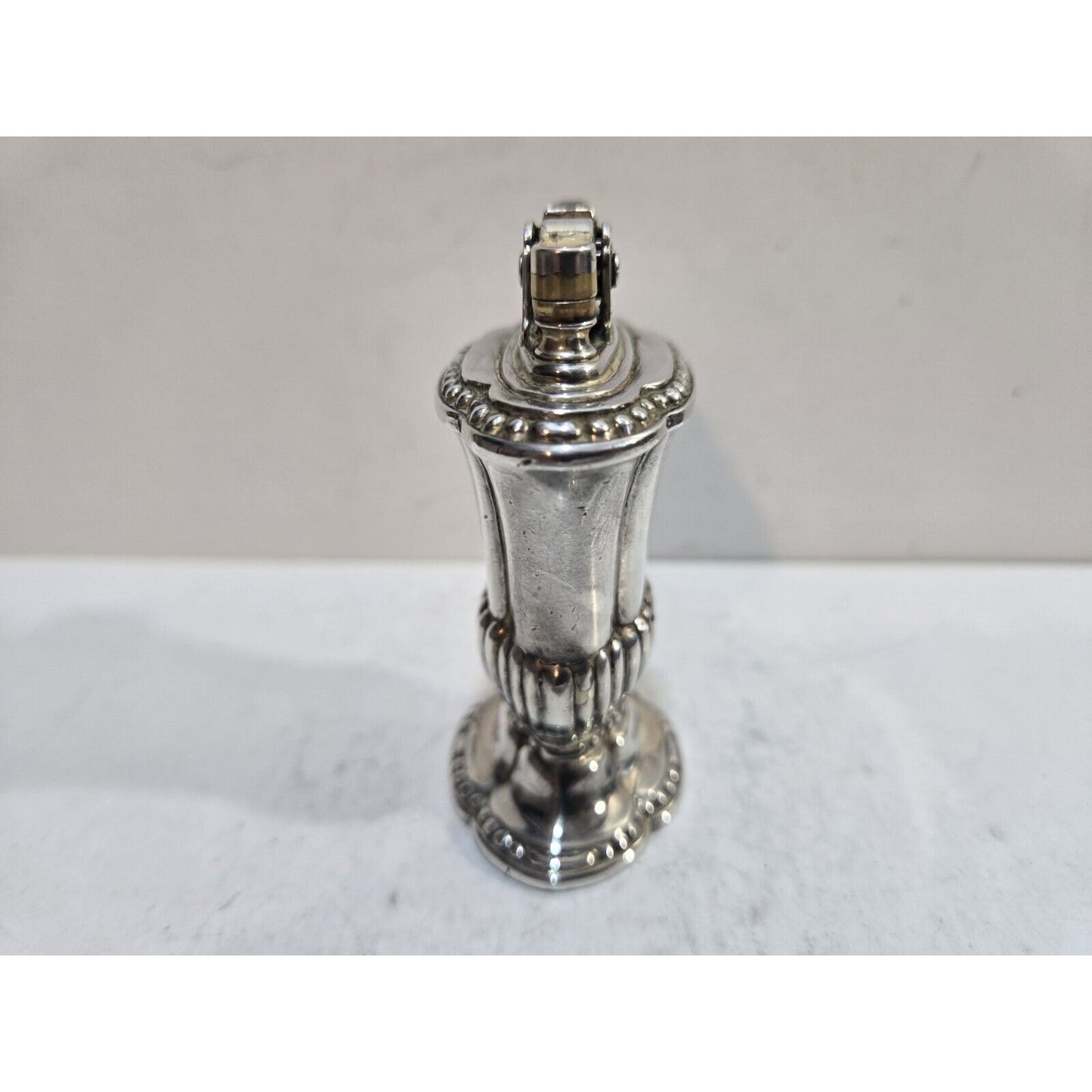 Working Vintage Silver Plated Ronson Mayfair Table Lighter 7681/13