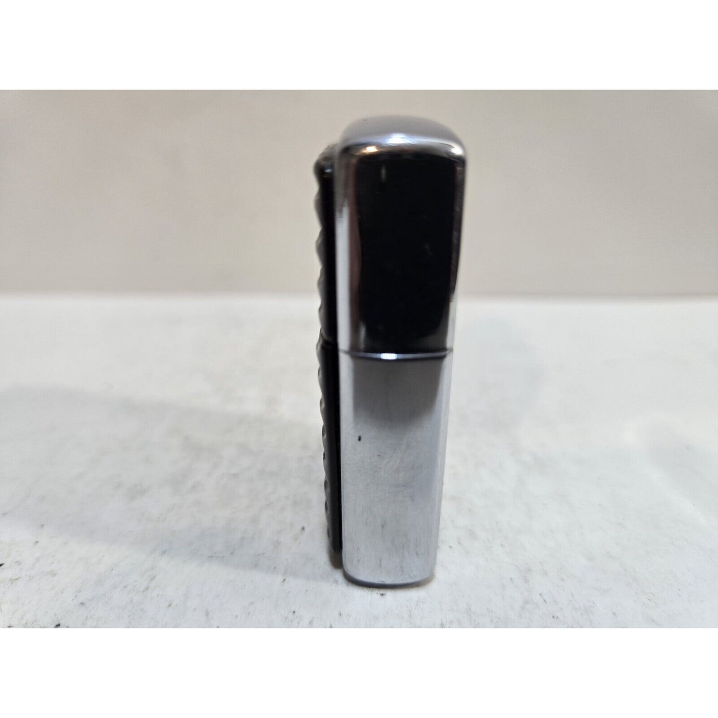 ZIPPO Lighter 1998 High Polish Chrome, Ridged 3D Design Brown Bakelite 7409/33