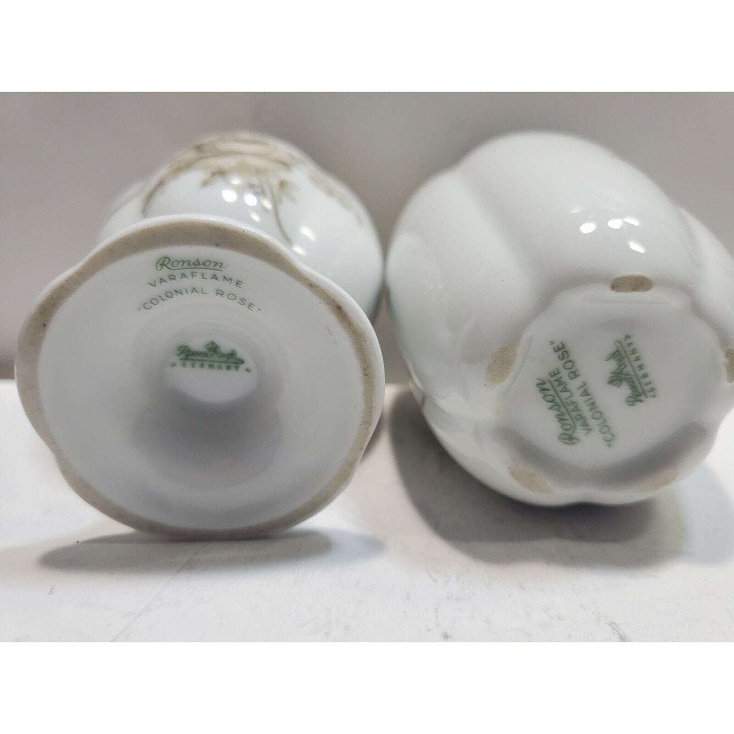 Working Vintage Ronson VARAFLAME COLONIAL Rose Lighter & Cigarette Holder