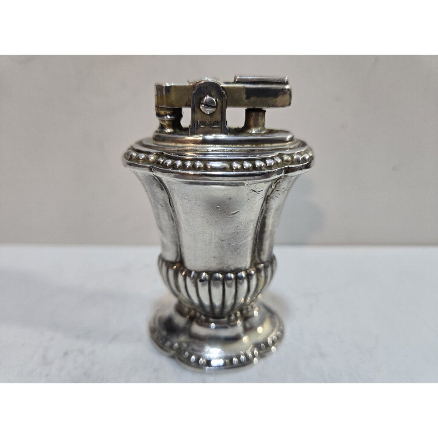 Working Vintage Silver Plated Ronson Mayfair Table Lighter 7681/13