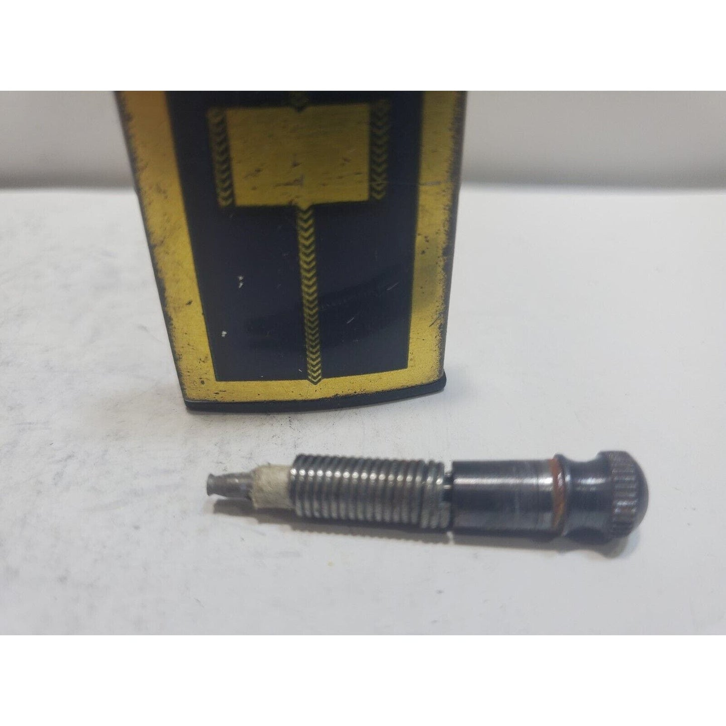 Vintage Match King Gold and Black Art Deco Permanent Match Lighter 6637/31