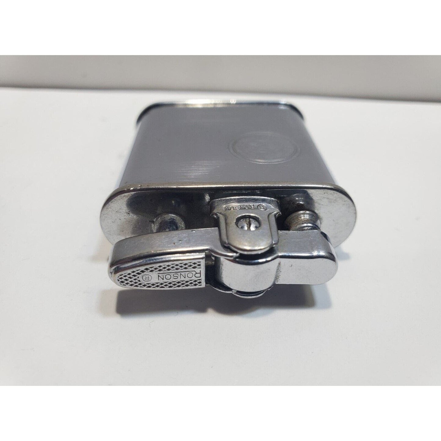 Vintage Ronson Vangurd Silver Tone Lighter 6663/26