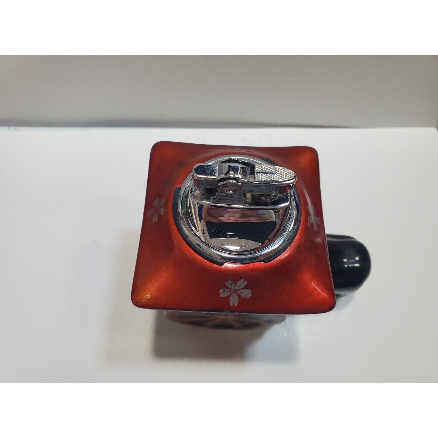 Vintage Working Art Deco Table Lighter Wagon Design. RARE 6589/40