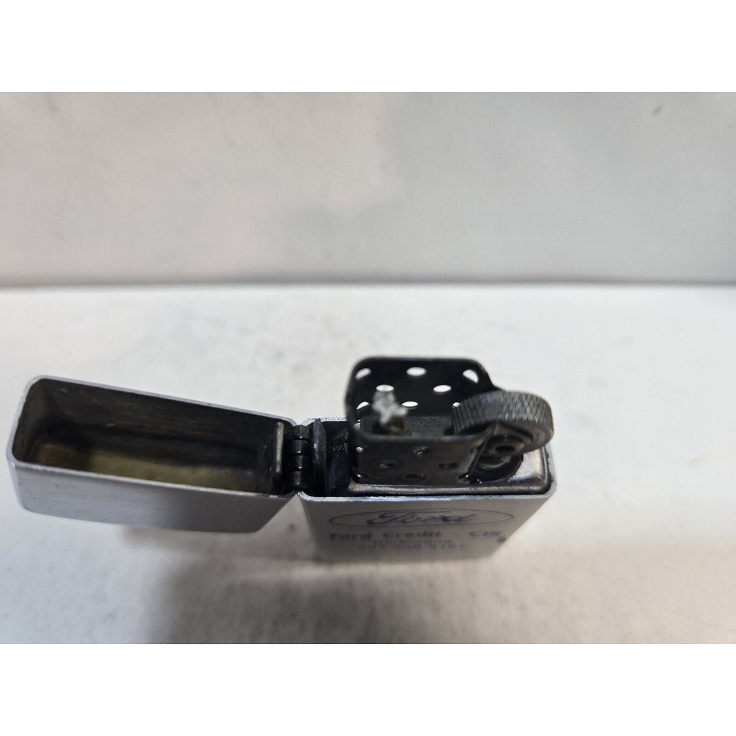 NOS Working Vintage FORD CREDIT Advertising Lighter USA 7468/30