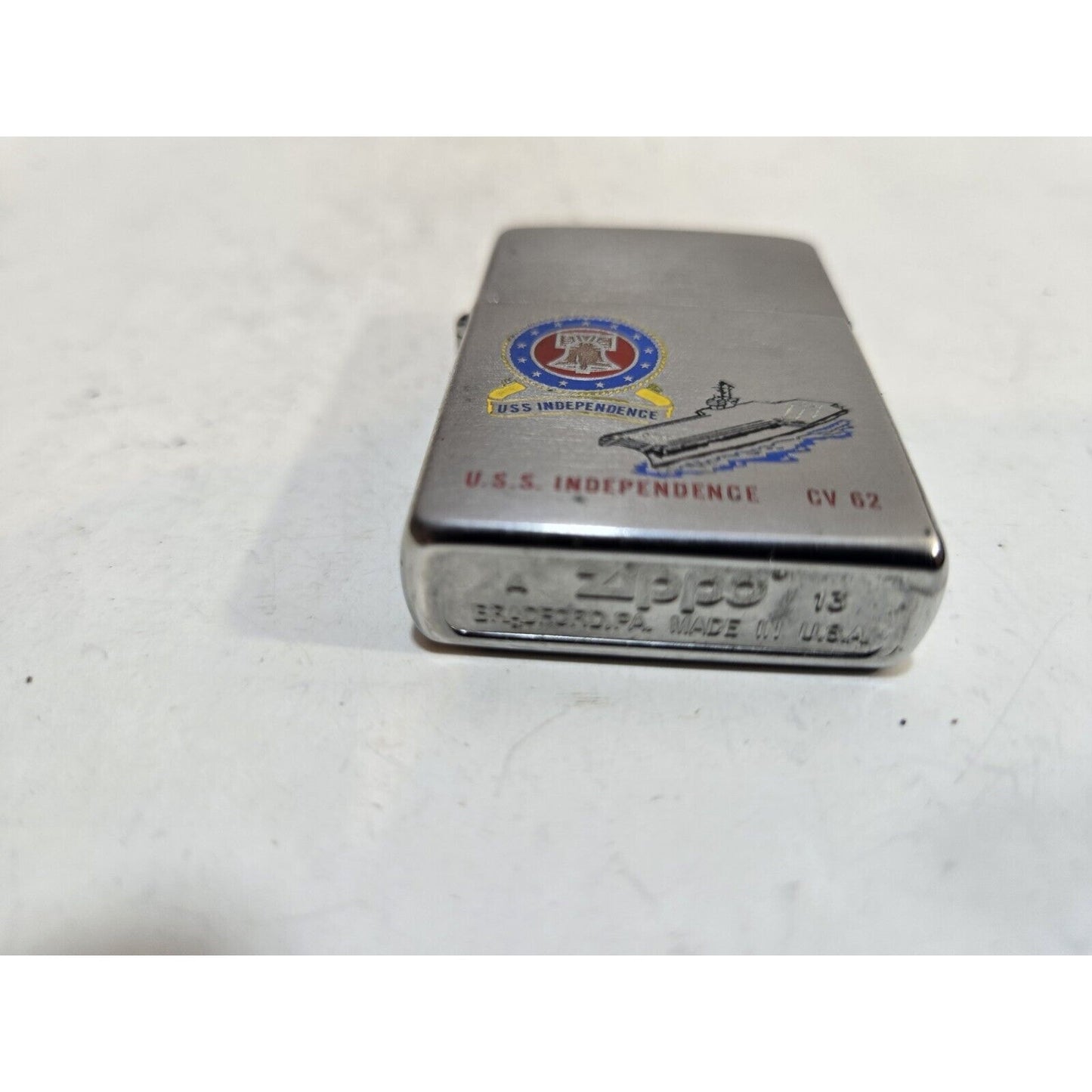 NOS Vintage Zippo Lighter USS INDEPENDENCE CV62 Aircraft Carrier NAVY 7420/33