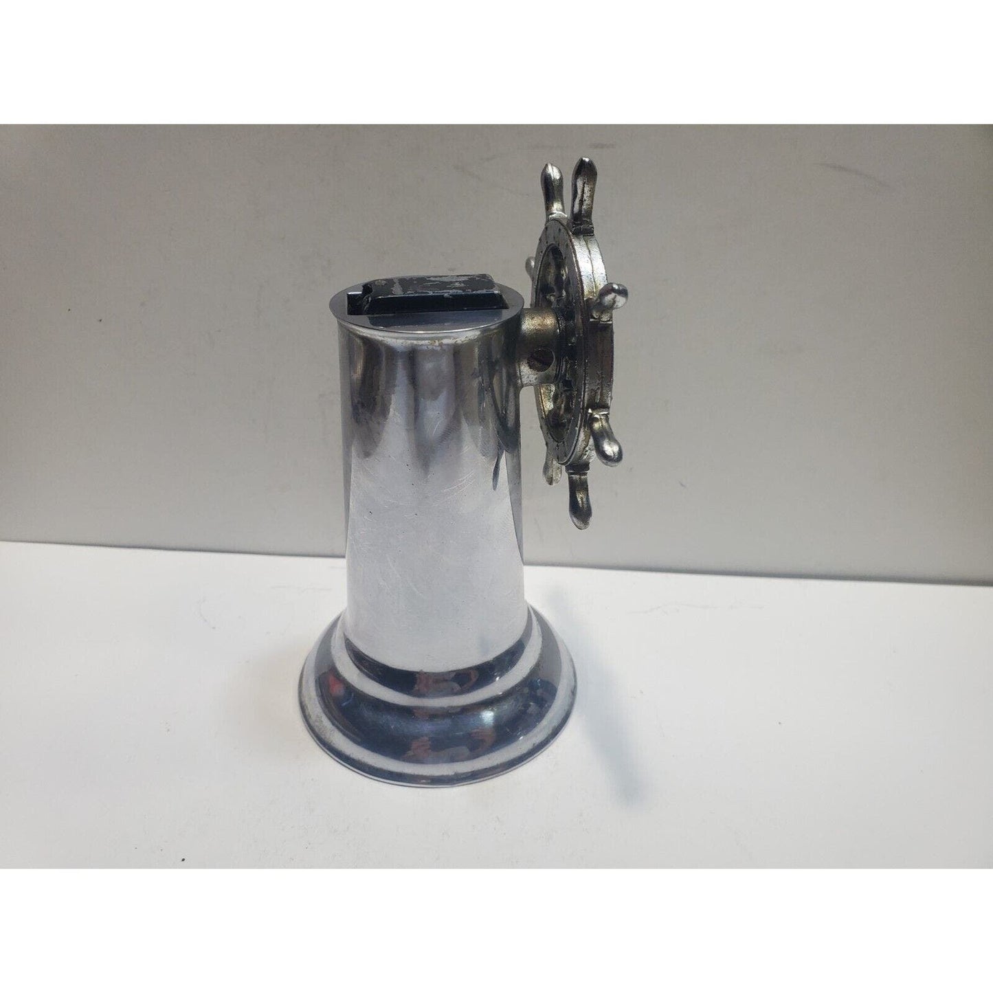 Vintage Unique Working Hamilton Lighter Chrome Nautical Ships Wheel 6463/47
