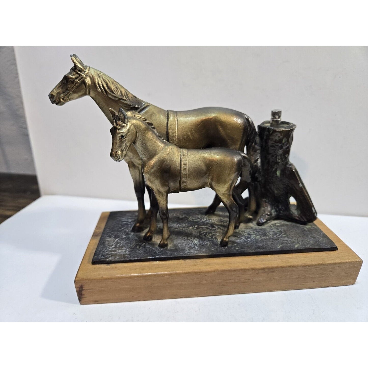 Vintage 1900s Austria Cold Painted Horses Hunting Striker Lighter 7719/40