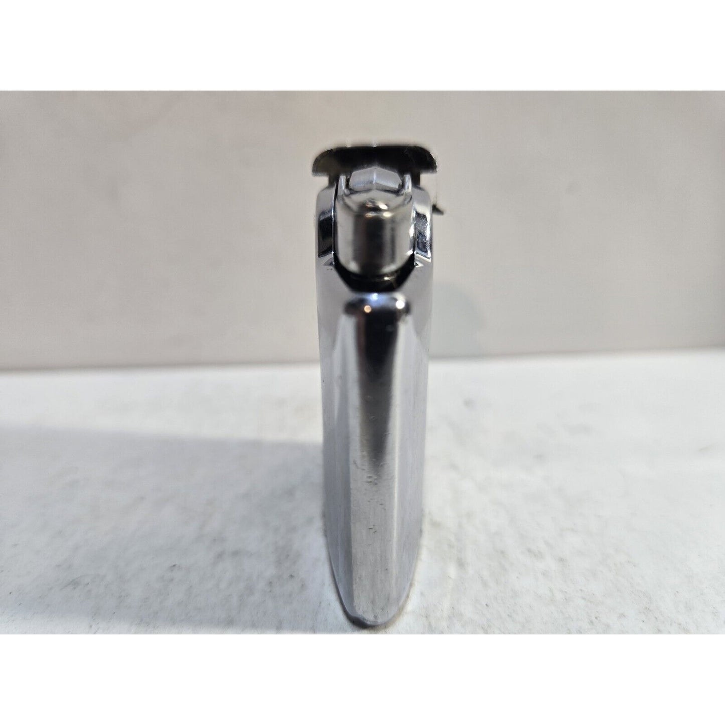 Working Vintage Collectible Ronson Whirlwind Imperial Lighter 7465/26