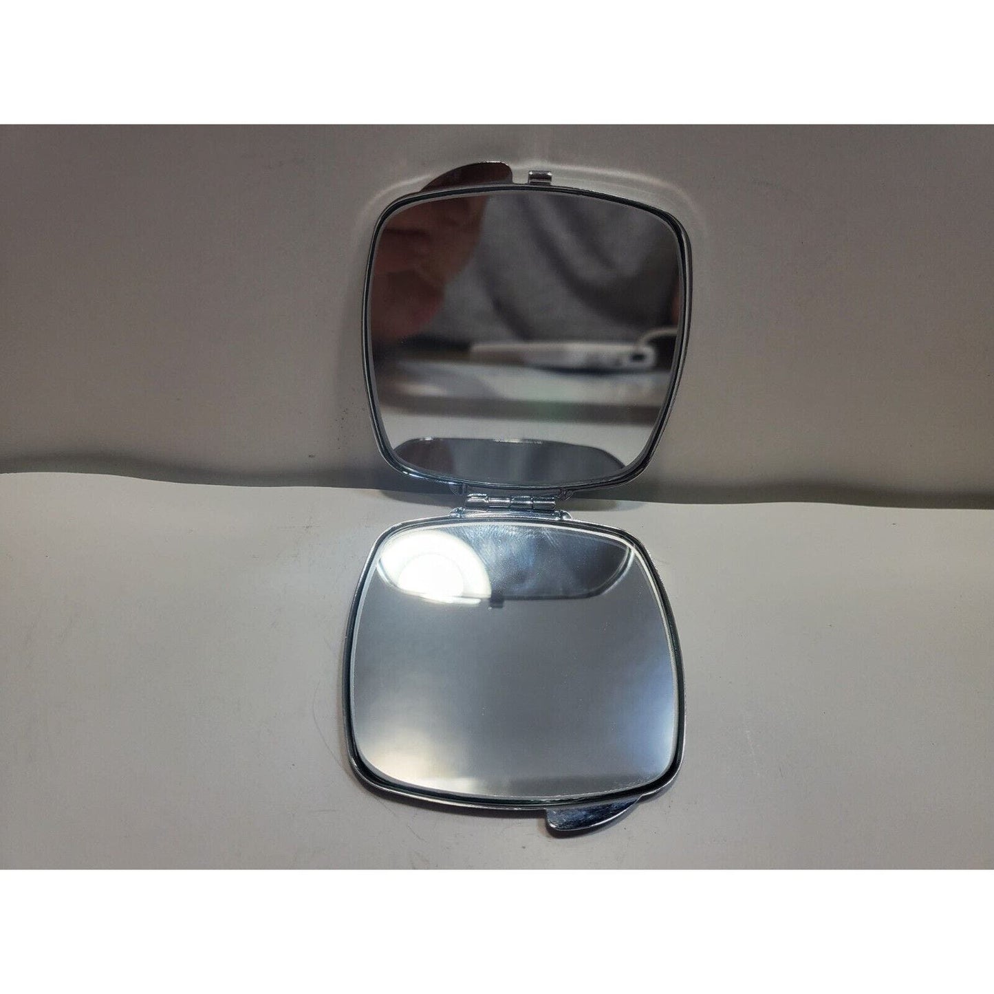 Vintage Pinup Girl Pocket Mirror Case 60's Risque 2 1/2" 6546/3