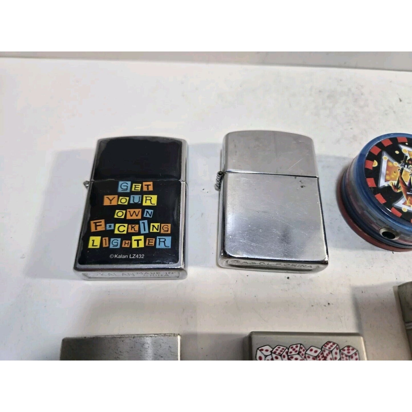 LOT OF 6 VINTAGE LIGHTERS / WORKING 7392/35