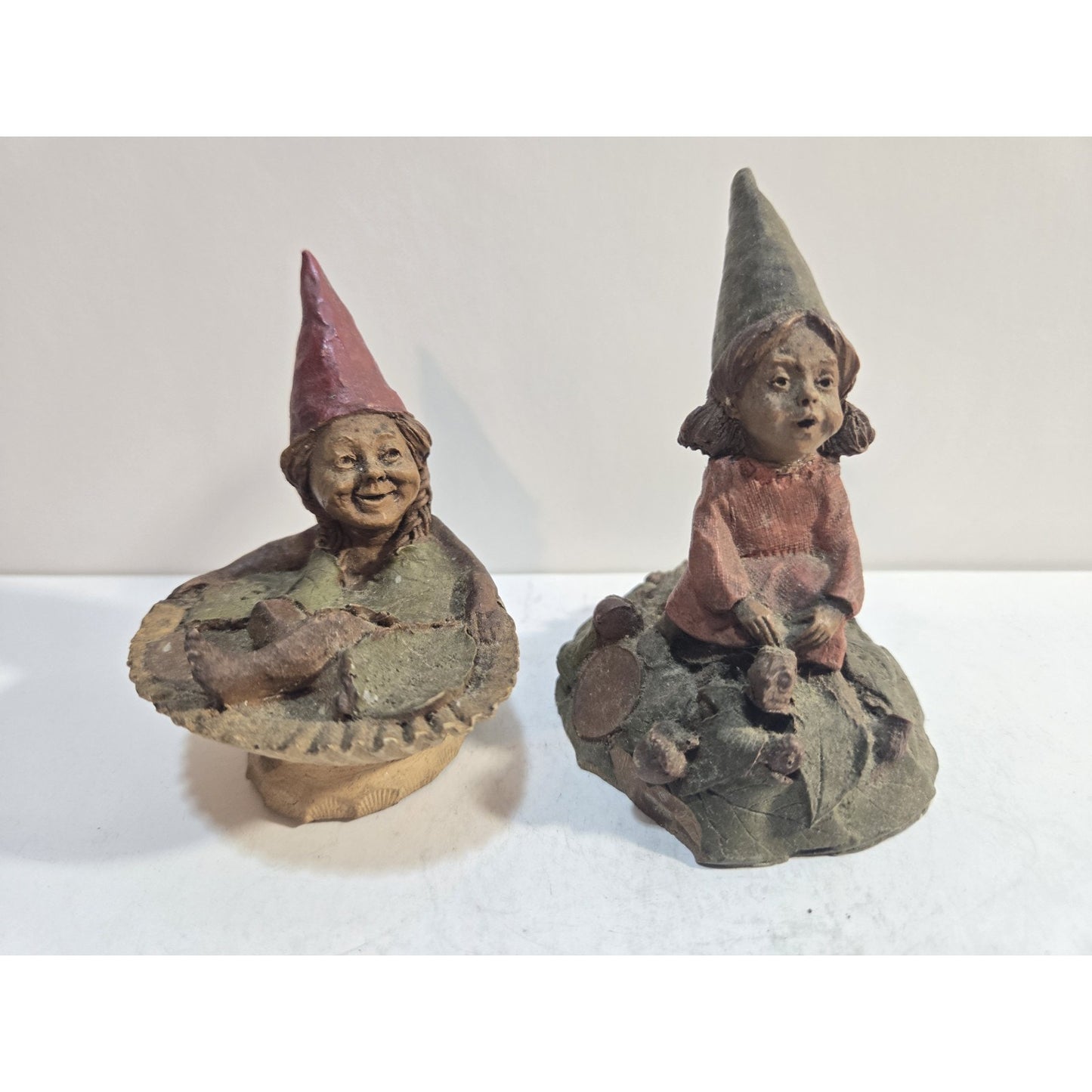 Lot 2 Vintage Tom Clark Gnome Figurines