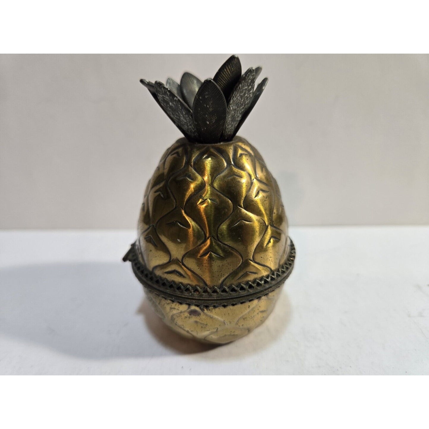 Working Vintage Evans Pineapple Table Gold Tone Lighter 7587/13