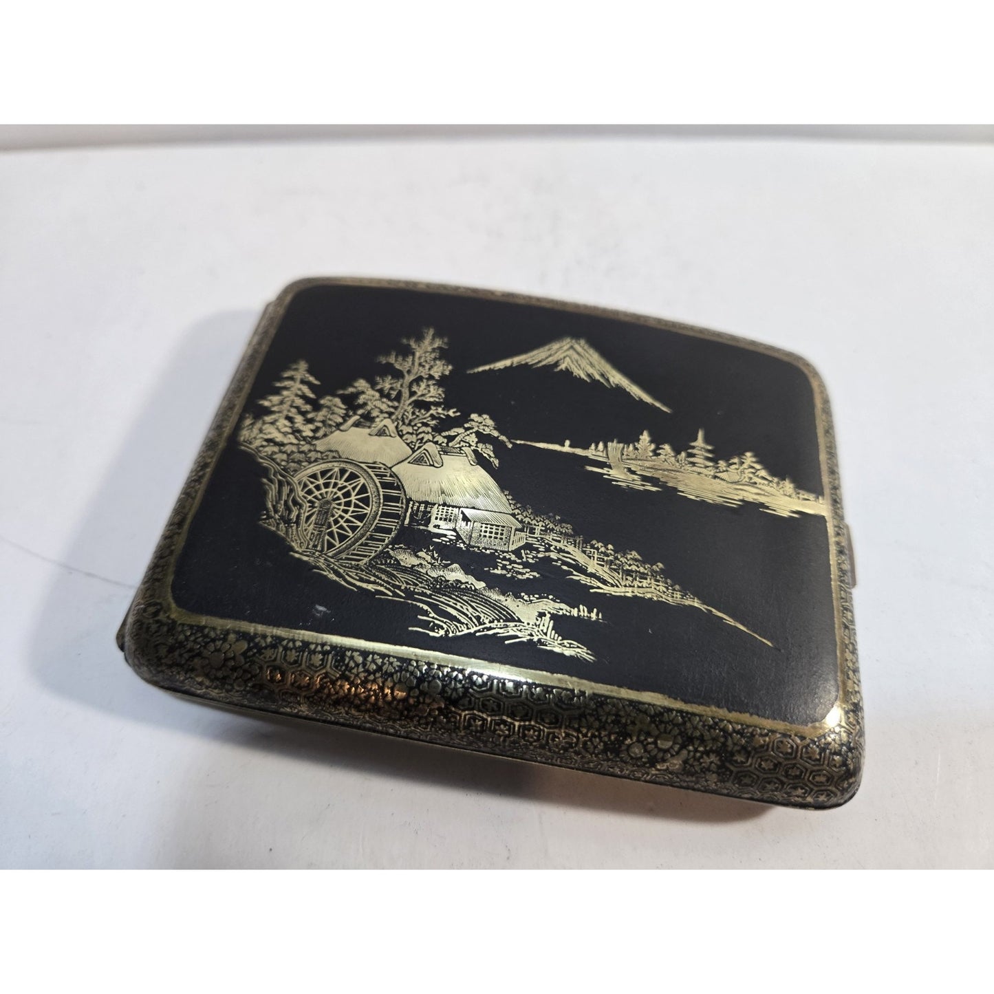 Mt Fuji ANTIQUE Japan Komai Damascene GOLD, Cigarette Case 7860/2