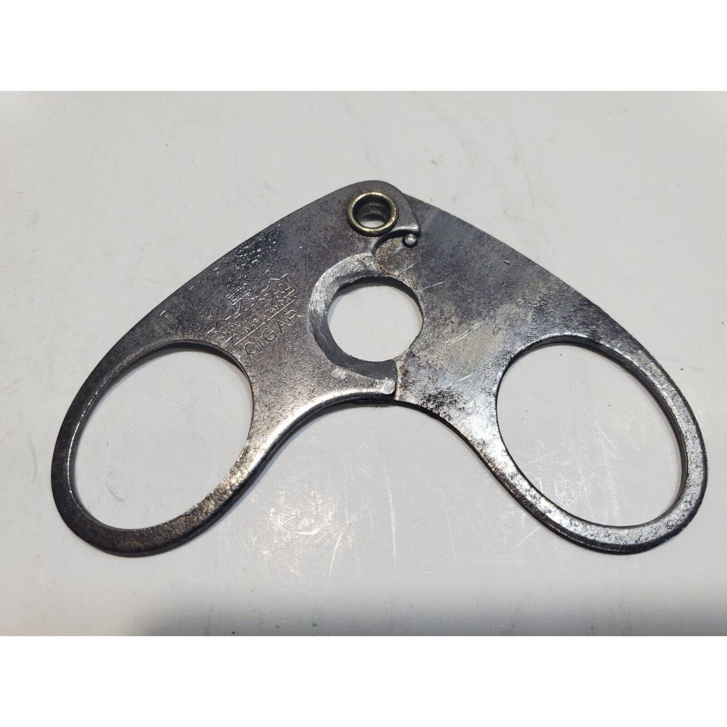 NATIONAL 5 cent CIGAR Black & White POCKET CIGAR CUTTER 6340/6