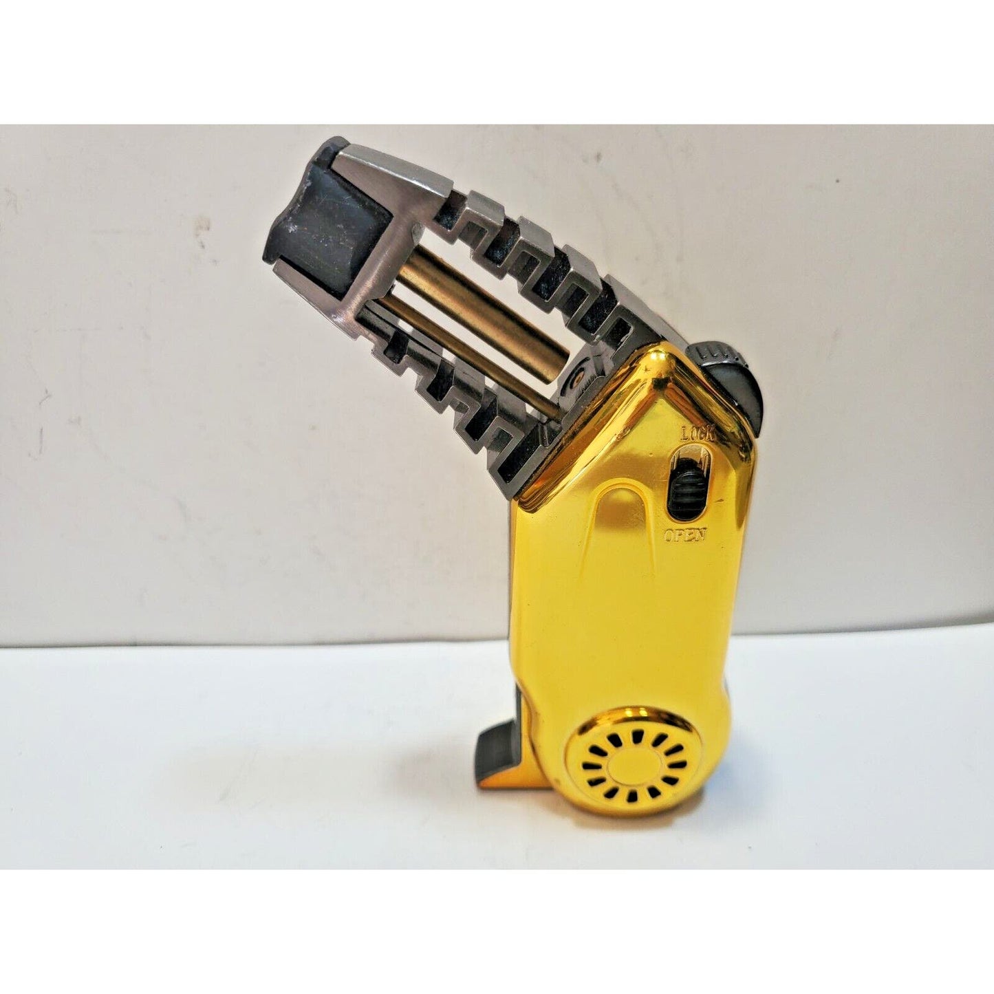 Working Vintage Ignitus Magnum Torch Lighter Gold Tone 6312/35