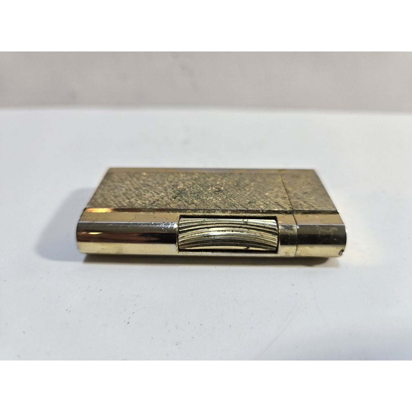 Vintage Zippo Contempo Gold Tone Butane Lighter 6852/33