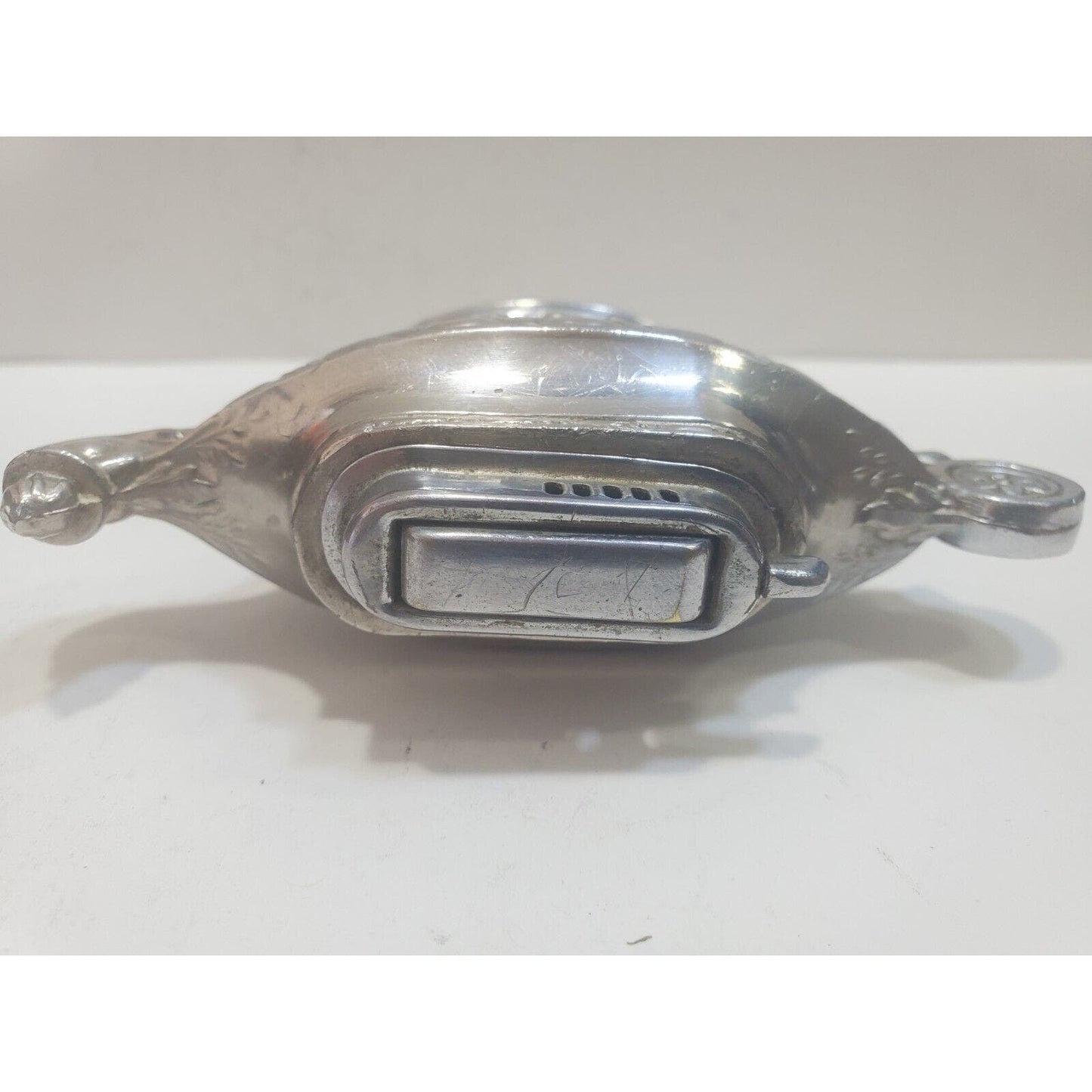 Working Vintage Aladdin Genie Lamp Table Lighter / Occupied Japan / 6481/40