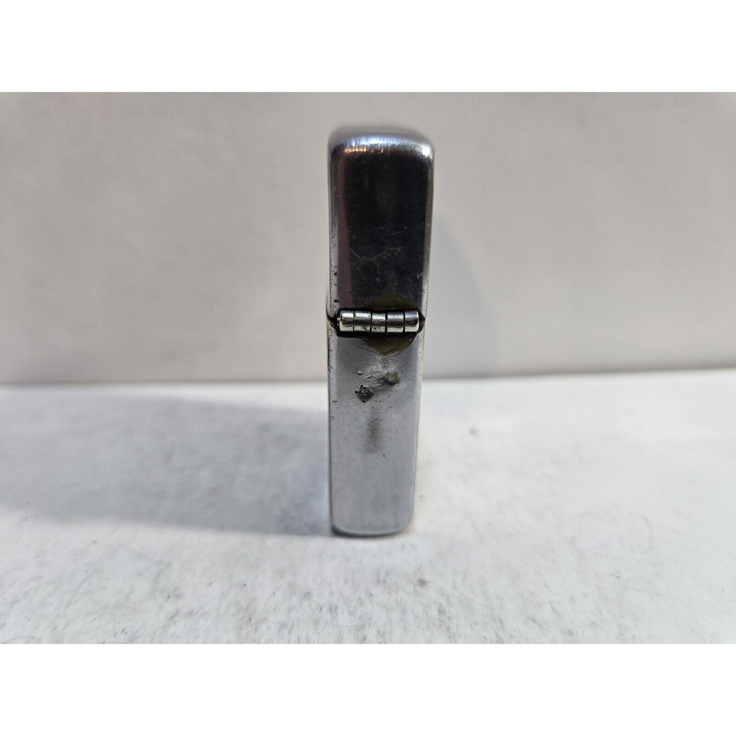 Vintage Working ZIPPO Cadillac Logo Lighter Pat 2517191 7292/33