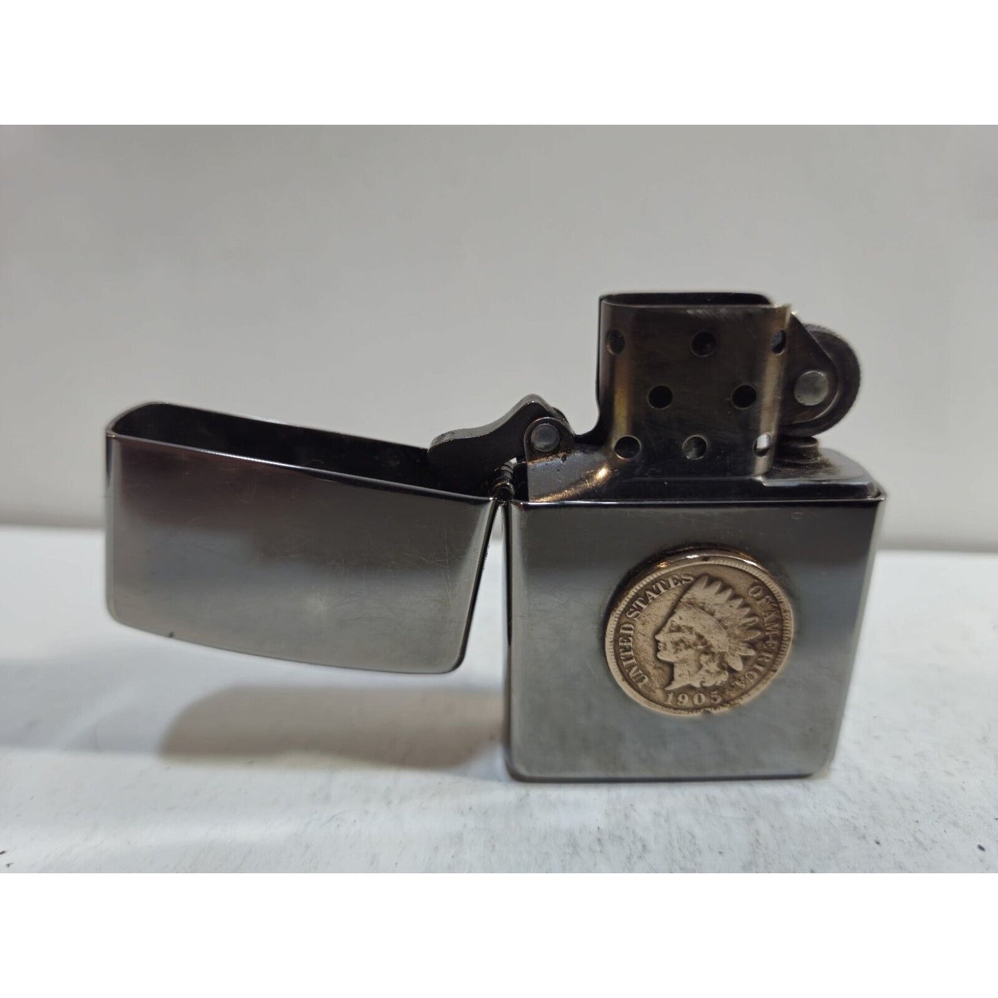 Vintage Working Zippo Lighter Native American Indian Head 1905 Penny 7181/33