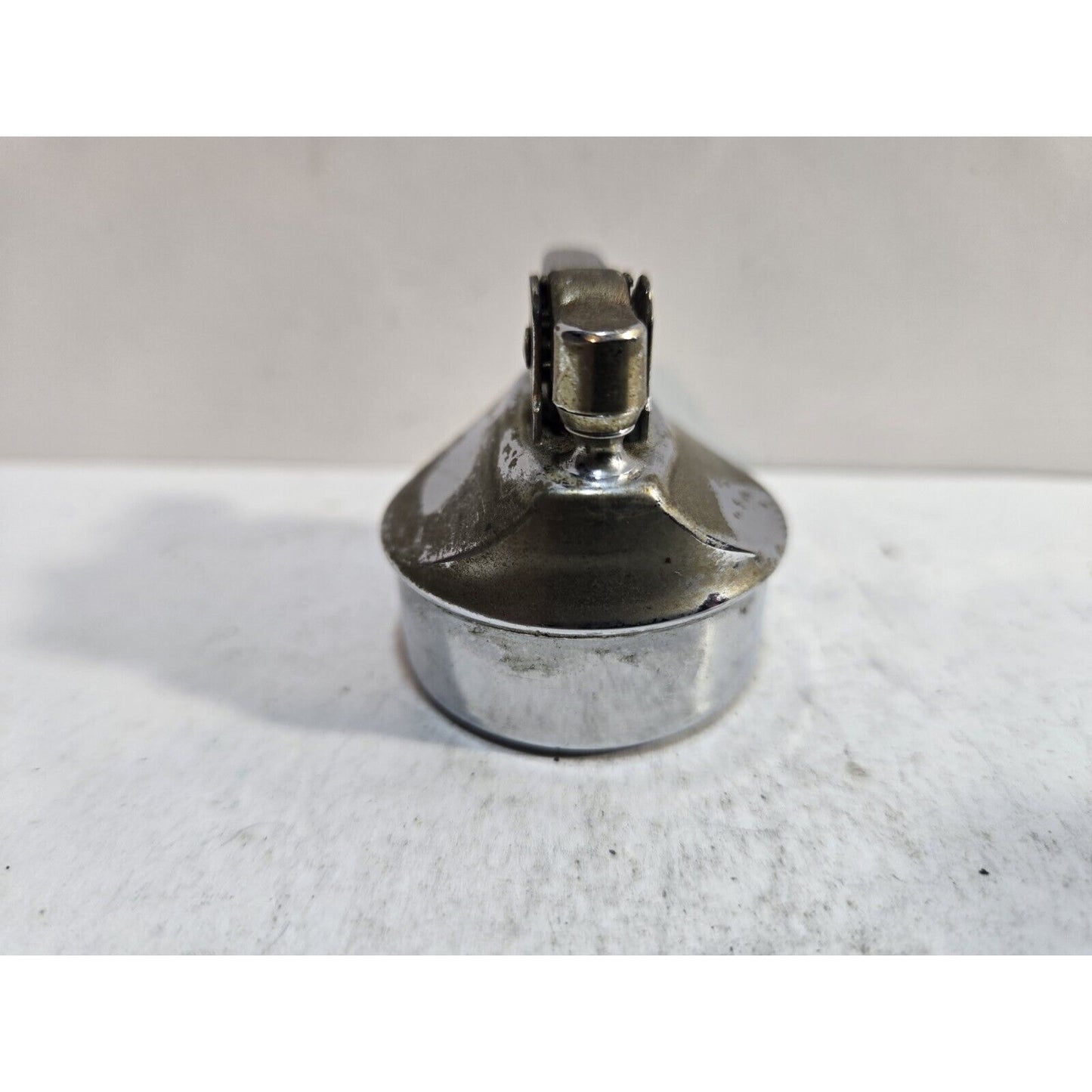 Vintage Working Table Lighter INSERT Fits 1 1/2" Round Base 7454/22