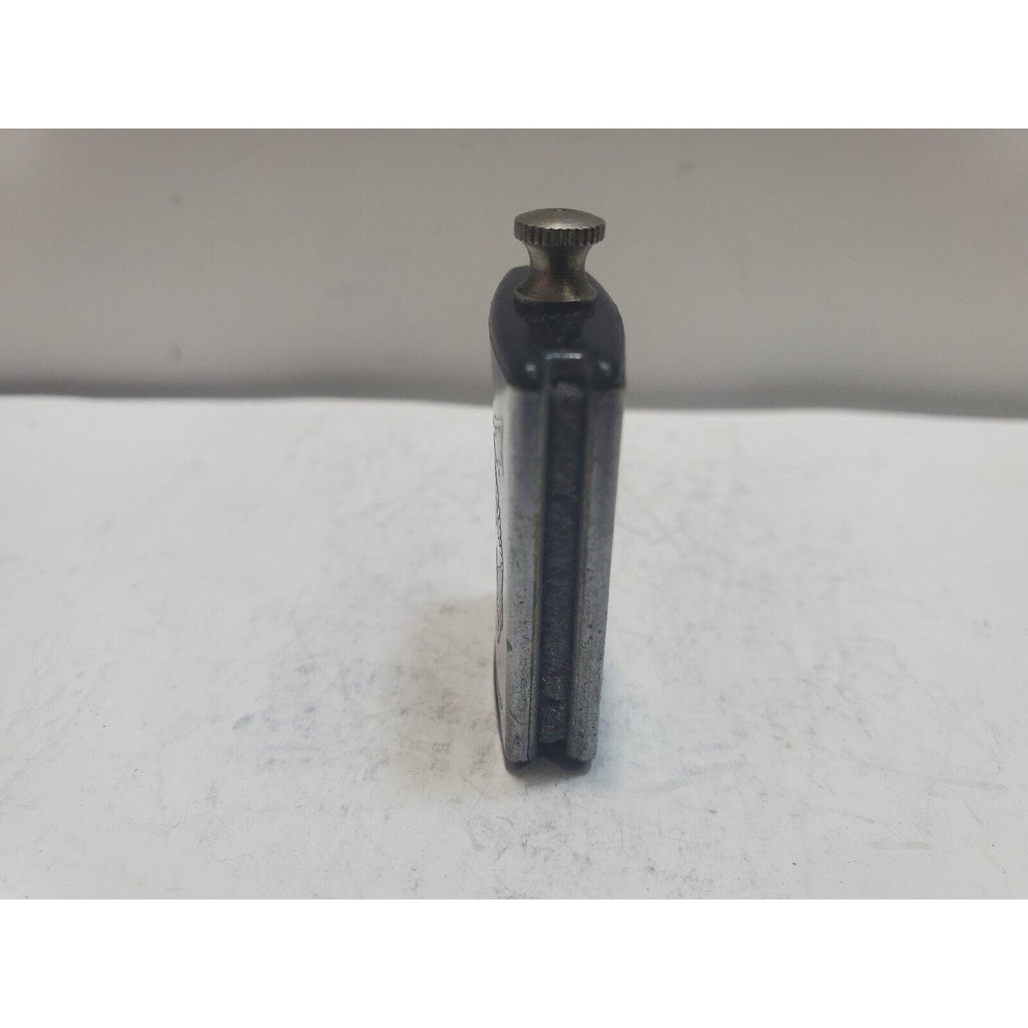 SCHENLEY MAYFLOWER PENNSYLVANIA STRAIGHT WHISKEY MATCH LITE LIGHTER STRIKER