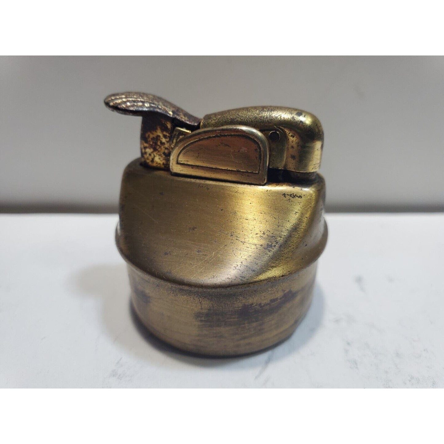 Vintage Working EVANS Brass Table Lighter INSERT Fits 1 1/2" Round Base 6681/22