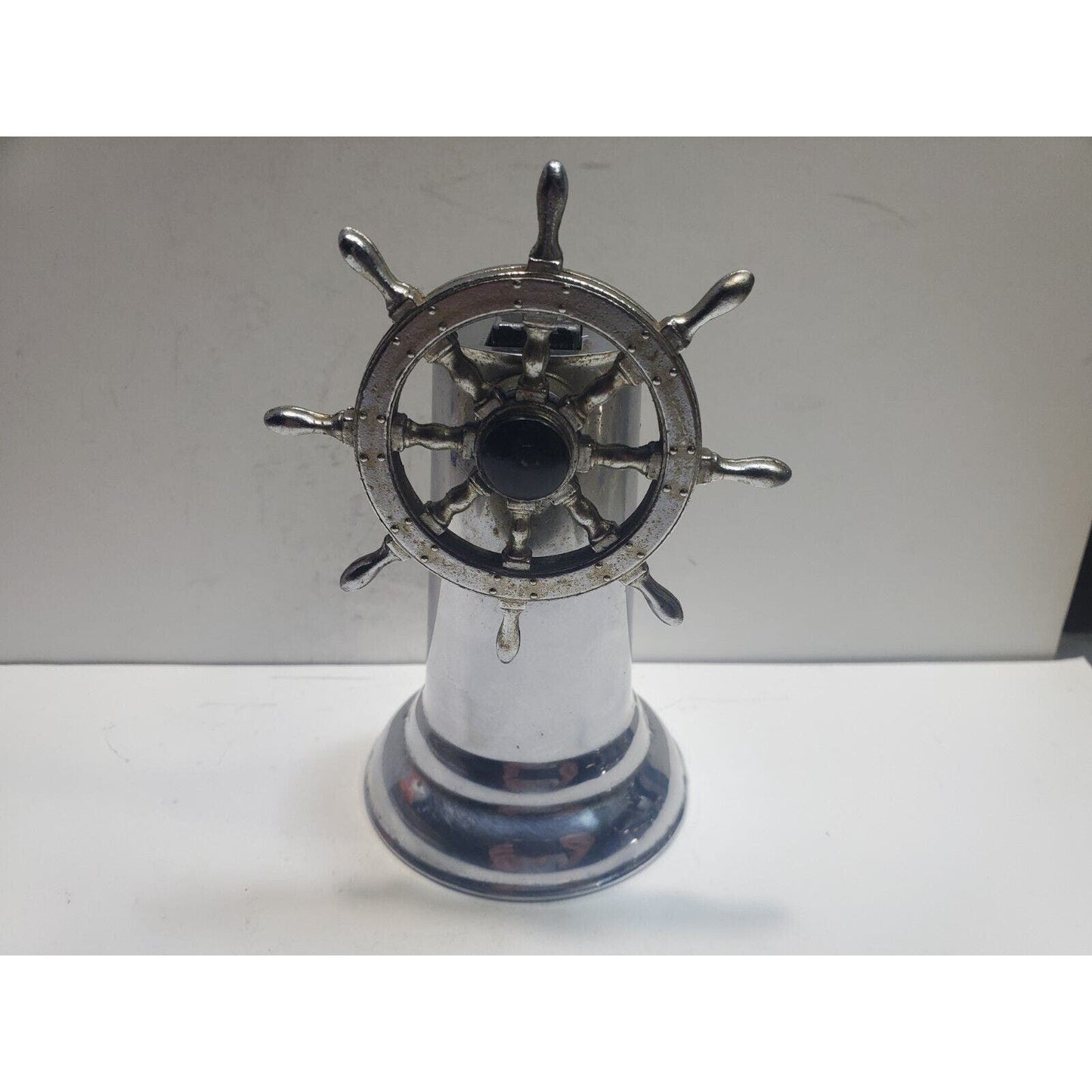 Vintage Unique Working Hamilton Lighter Chrome Nautical Ships Wheel 6463/47