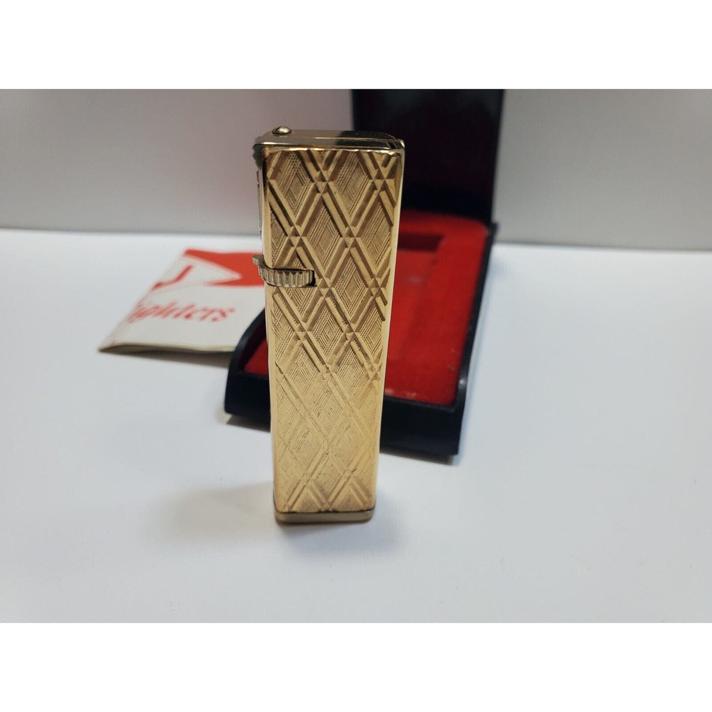 Working Vintage JJJ Lighter - Diamond Pattern Imperial / Original Box 6510/24