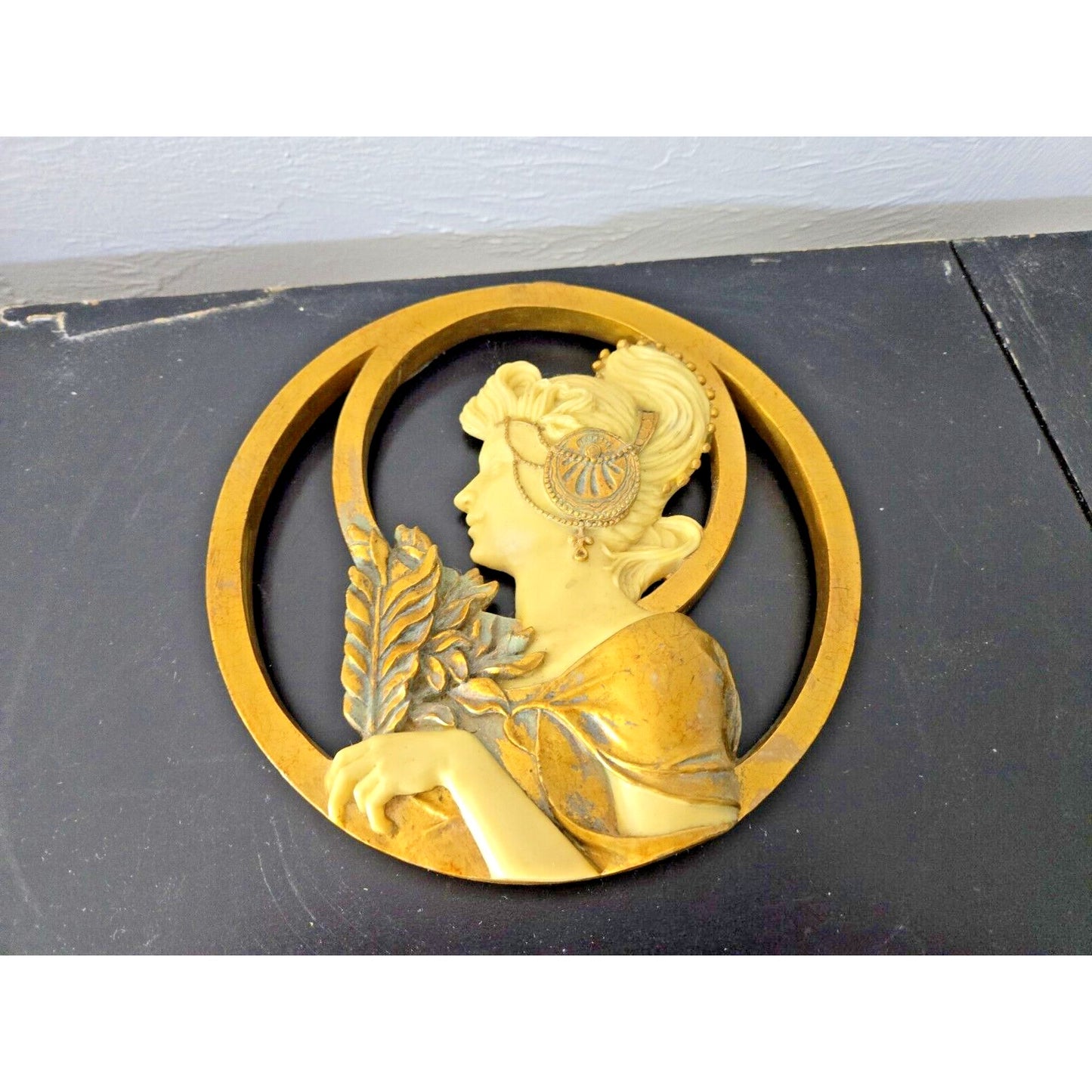 Vtg Art Nouveau Lady With Hat Mucha Ivorytone & Goldtone Round Mirror Plaque