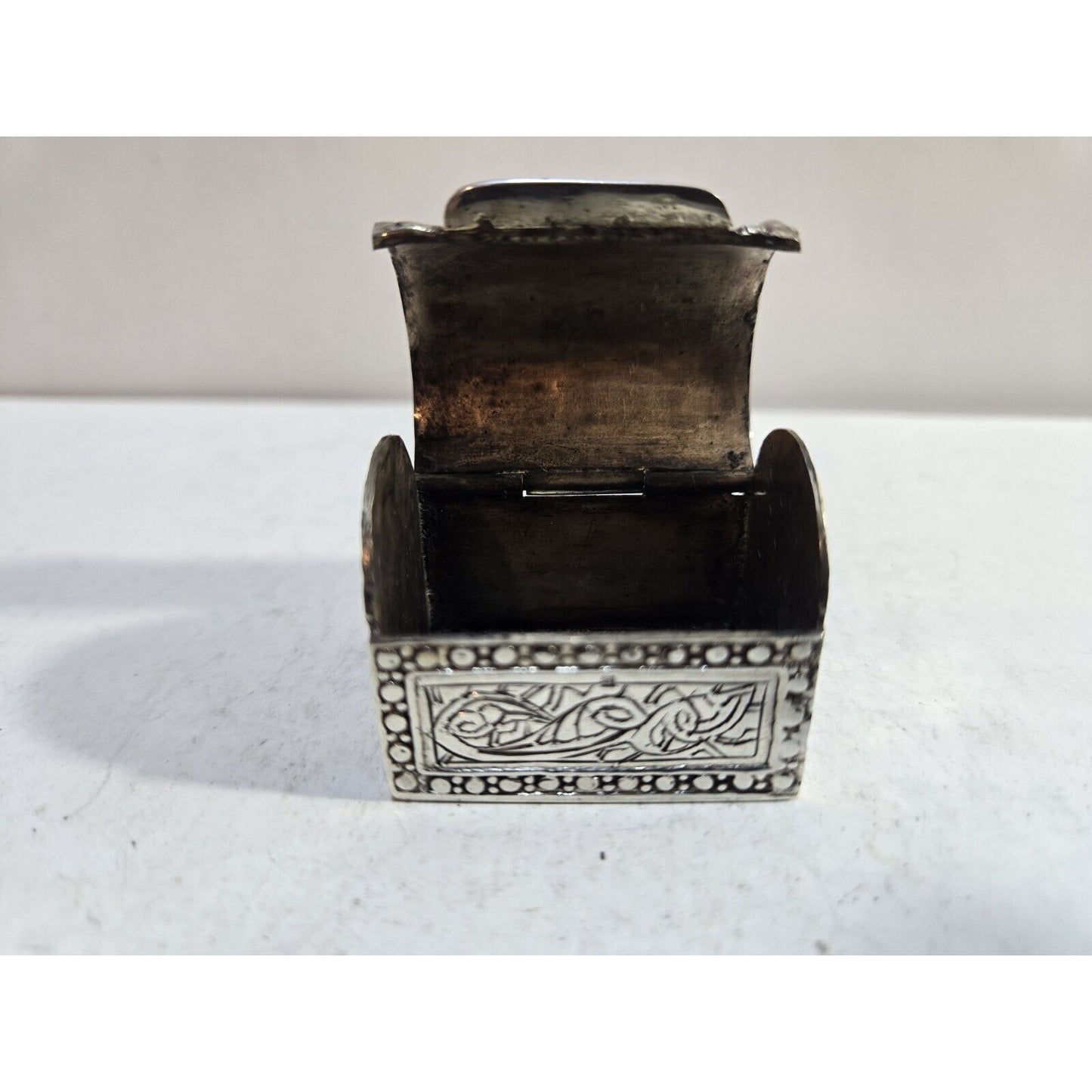 Egyptian Sterling Silver Pill Snuff Case Trinket Box Domed Lid 1 1/2" 7279/3